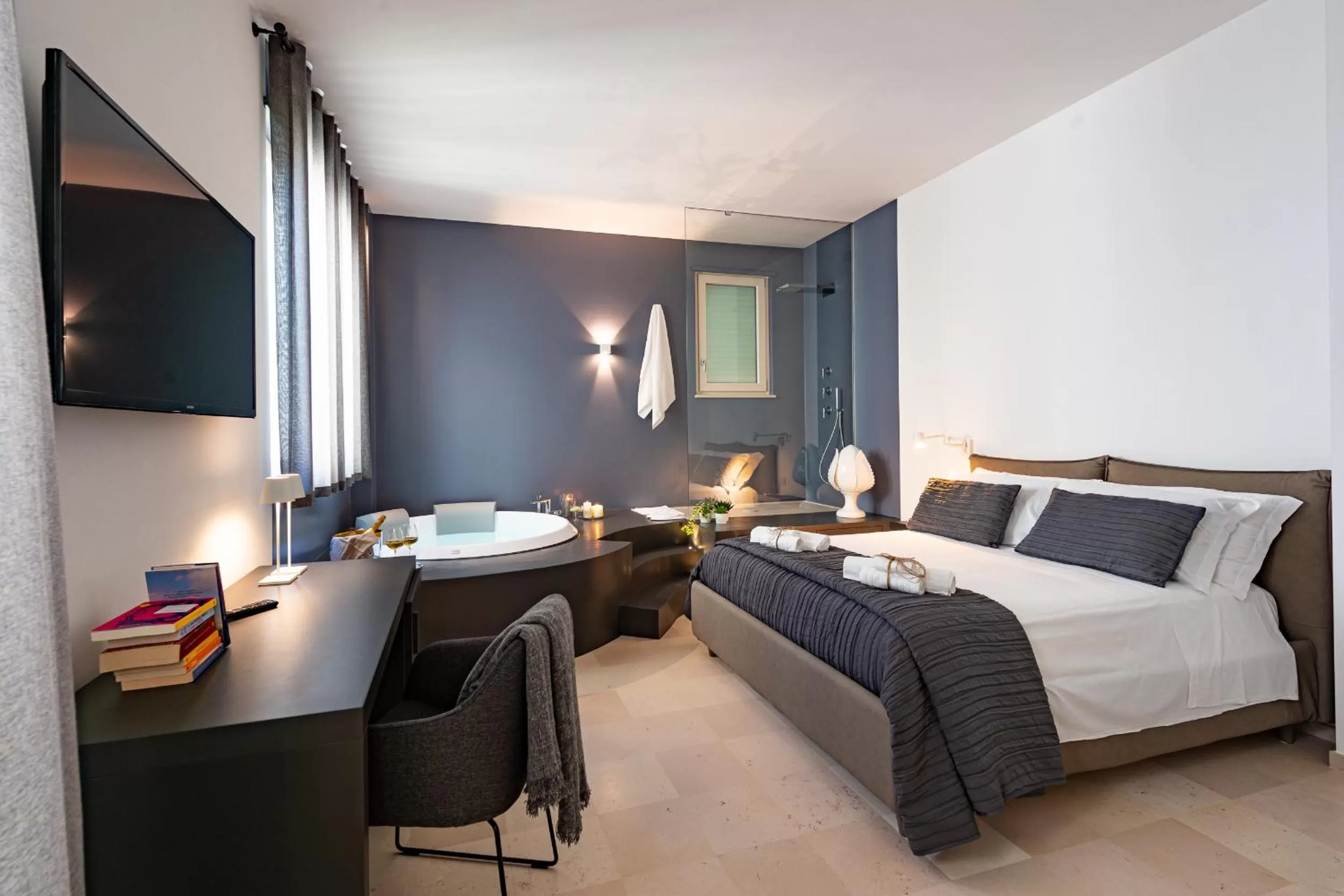 Bed in Suite1212 - Rattazzi