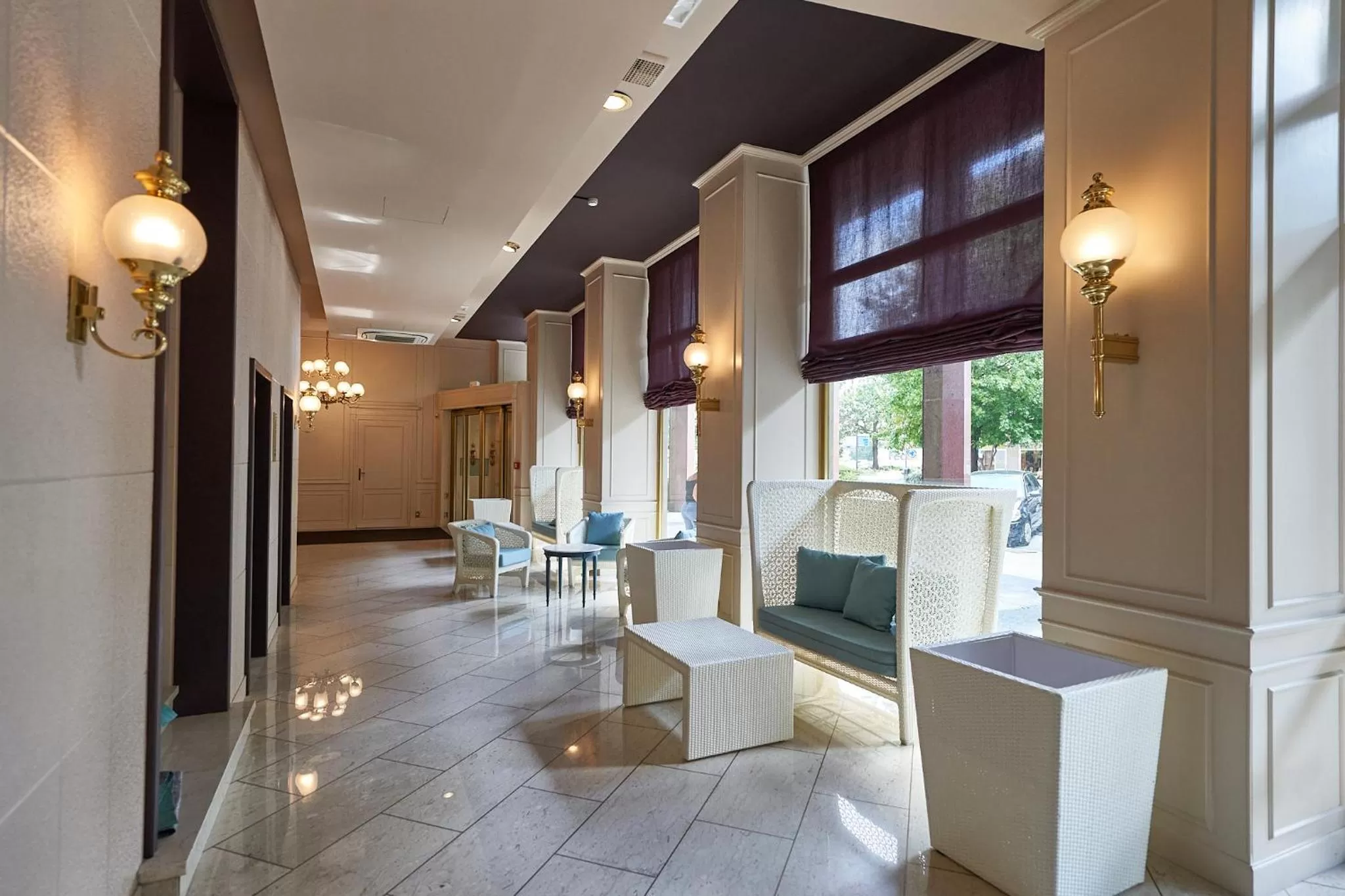 Lobby or reception in Hotel Astoria