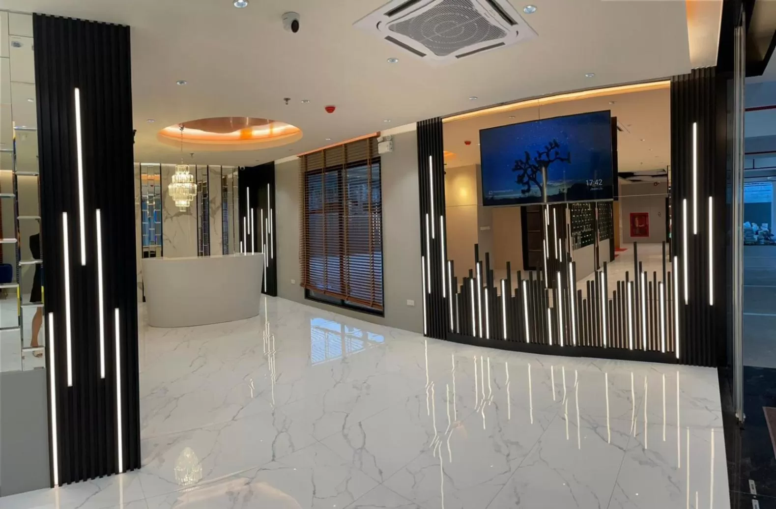 Lobby or reception in The Neuf@Ratchada