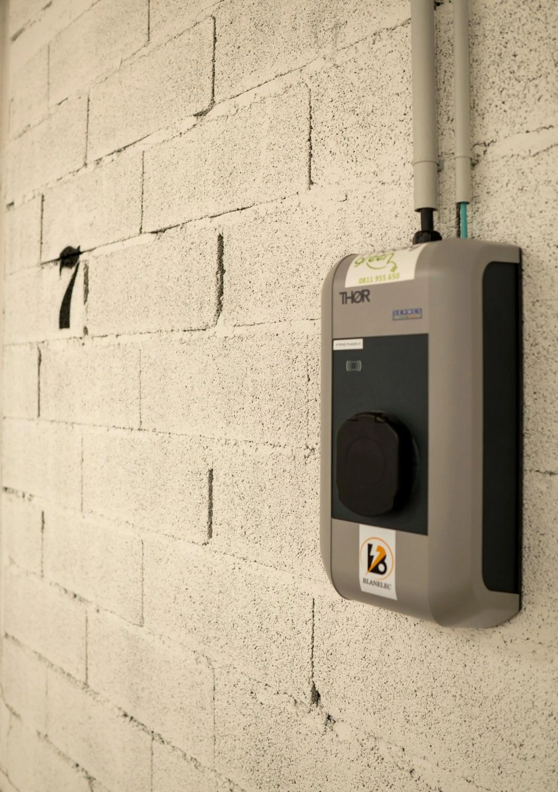 Cycling in Kyriad Nimes Centre