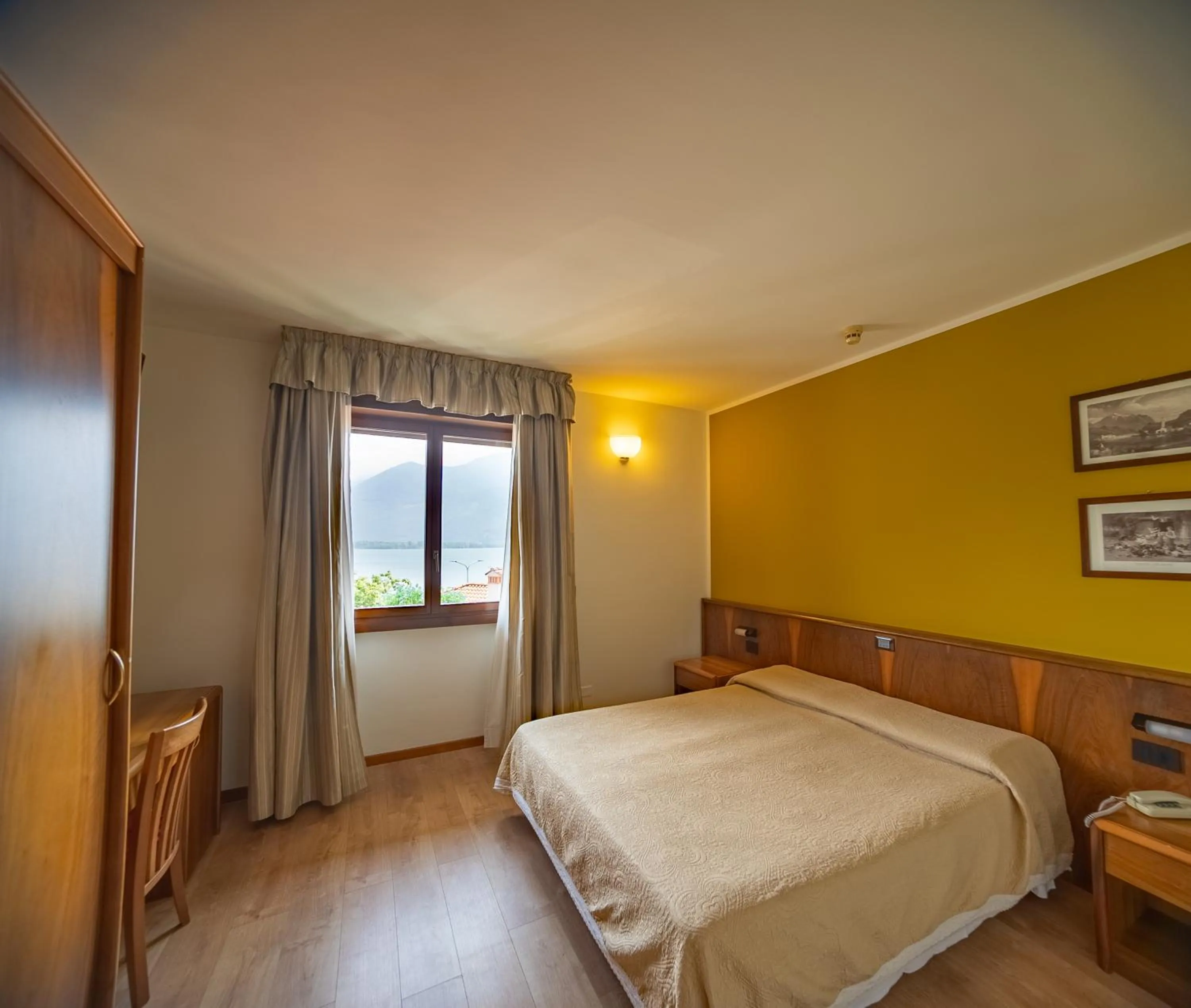 Bed in Continental Hotel