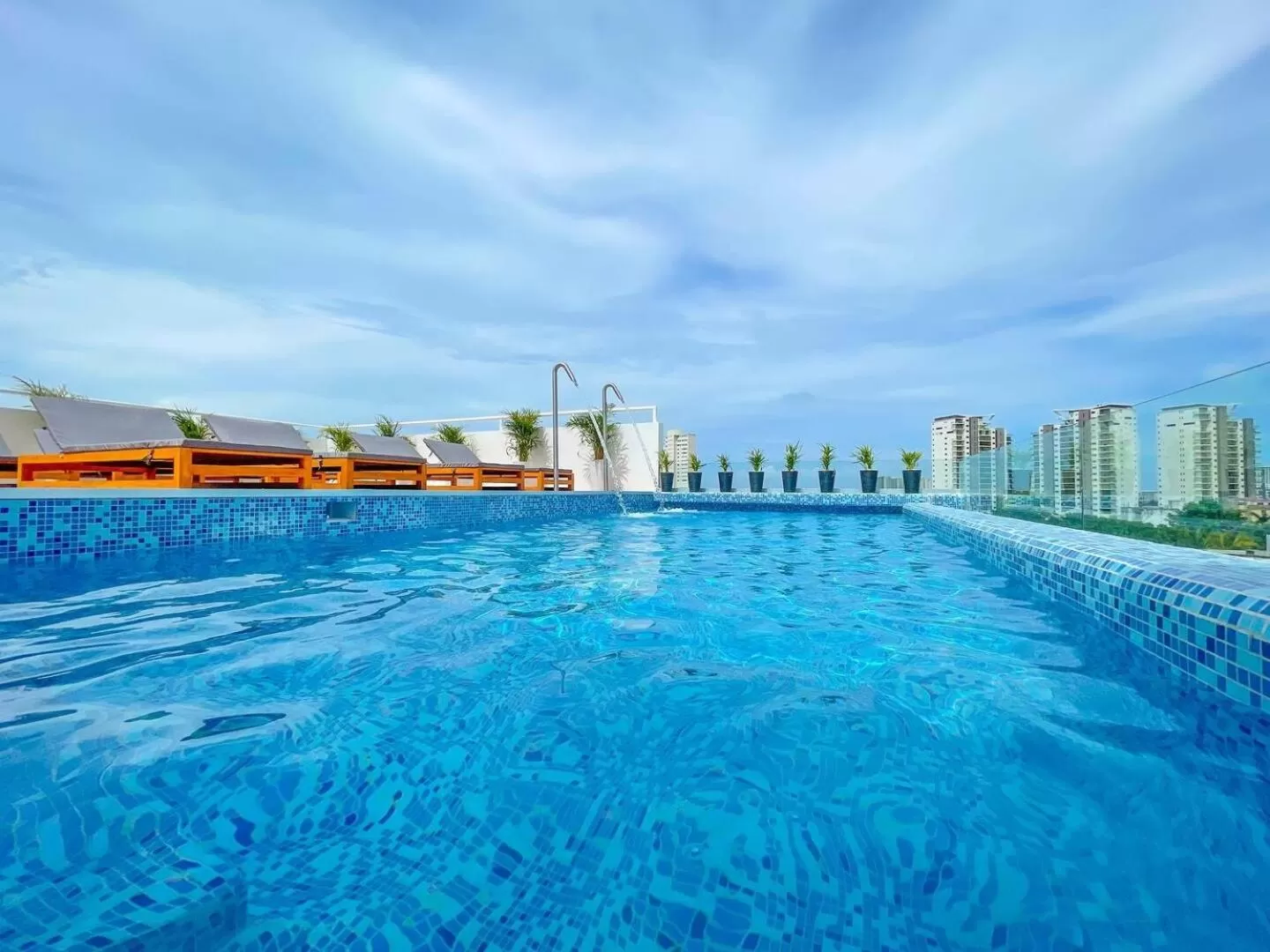 Swimming Pool in Apartamentos