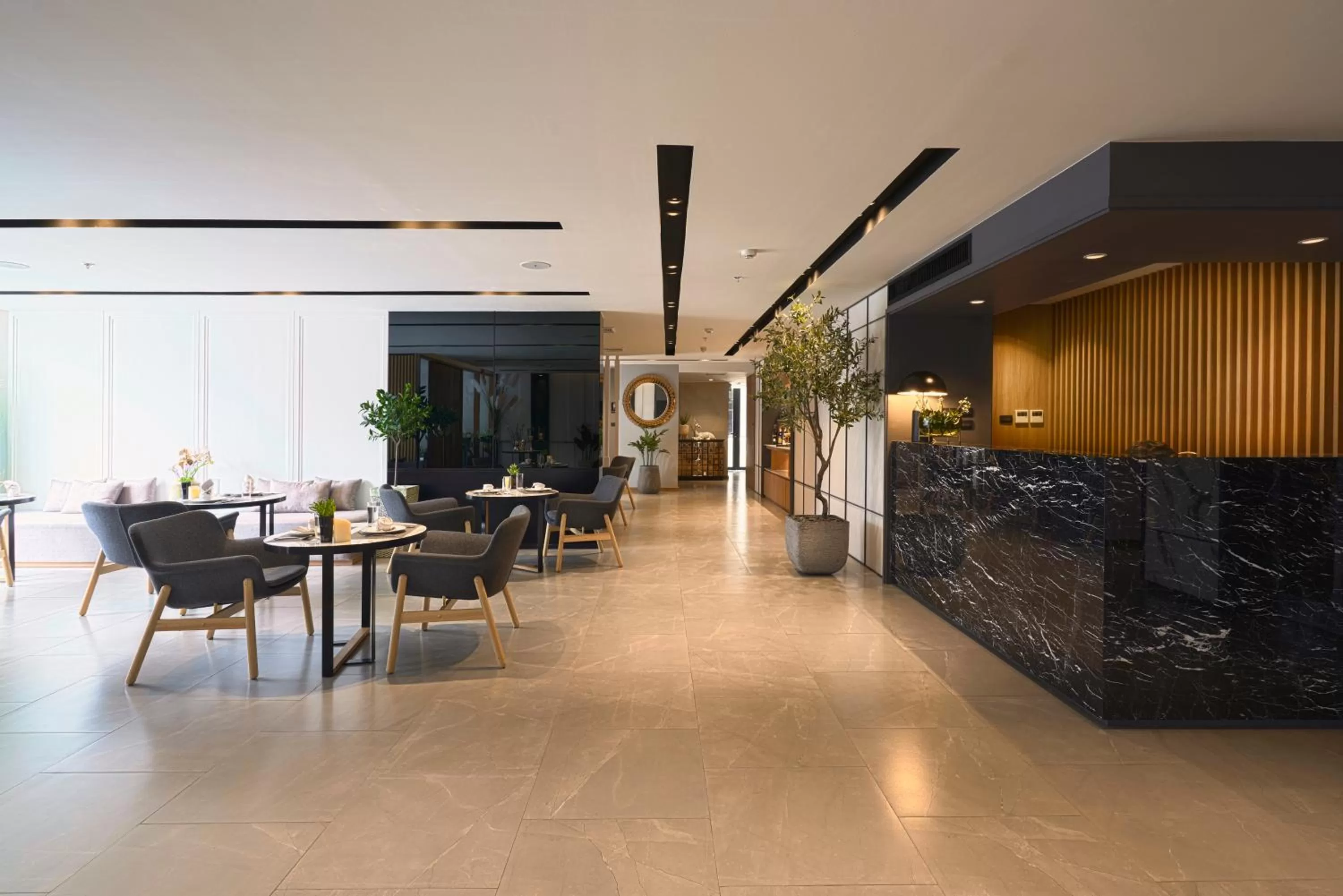 Communal lounge/ TV room in Has Pattaya