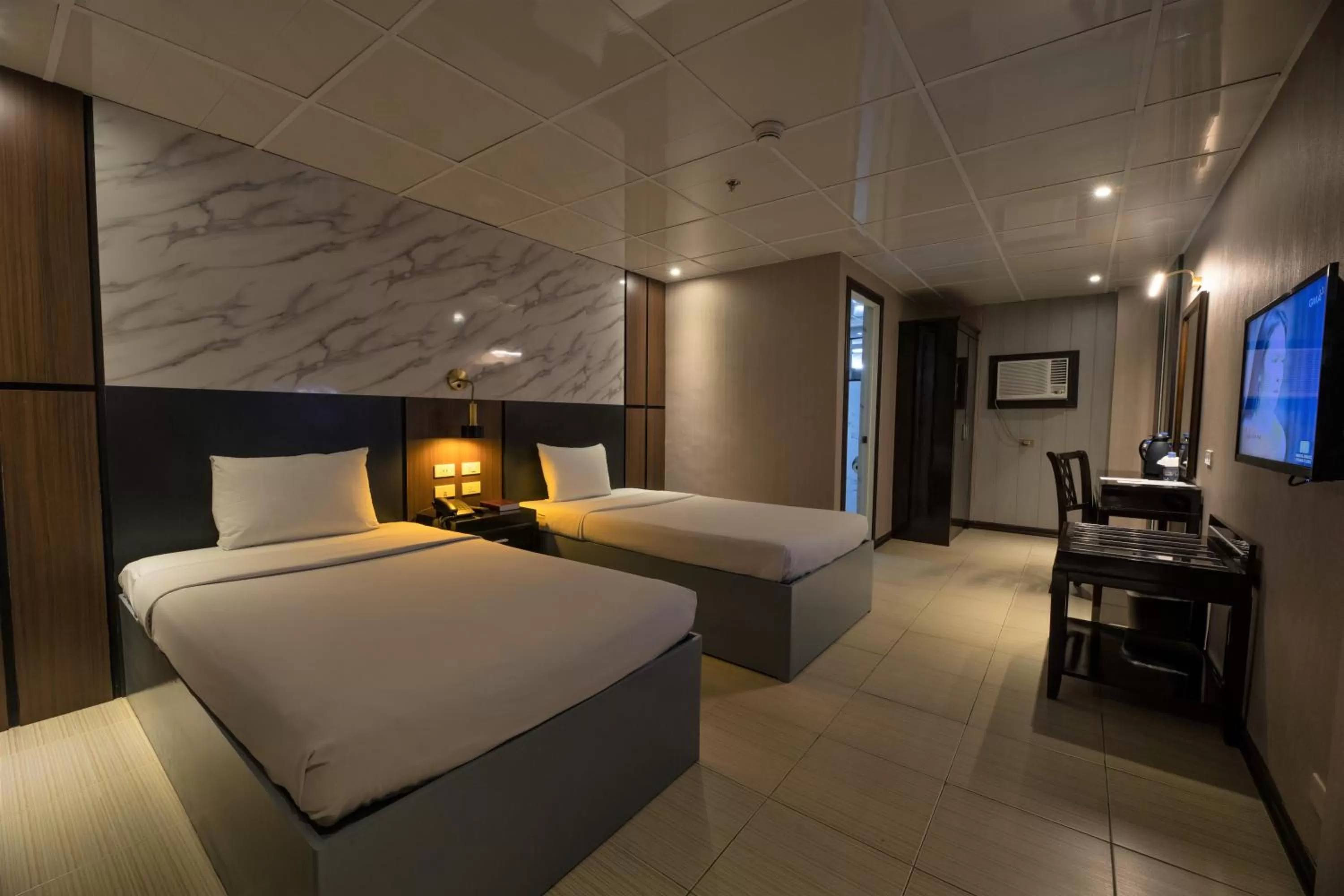 Bed in Star Plaza Hotel