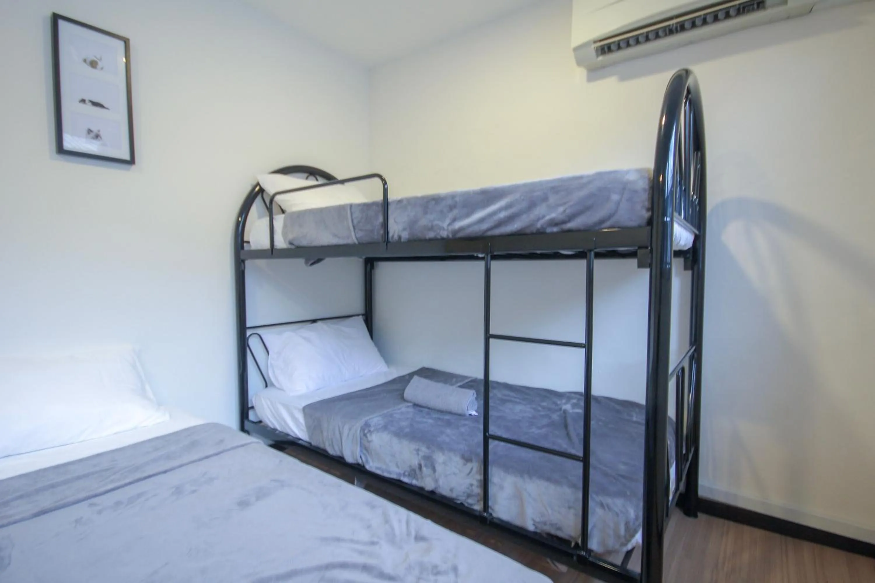 bunk bed, Bed in Little Houses