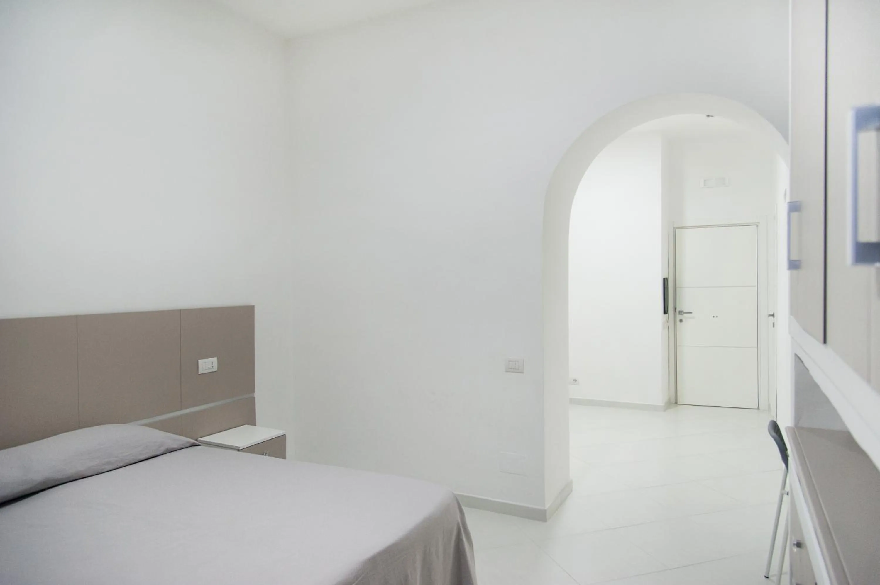 Bedroom, Bed in Hotel Regina