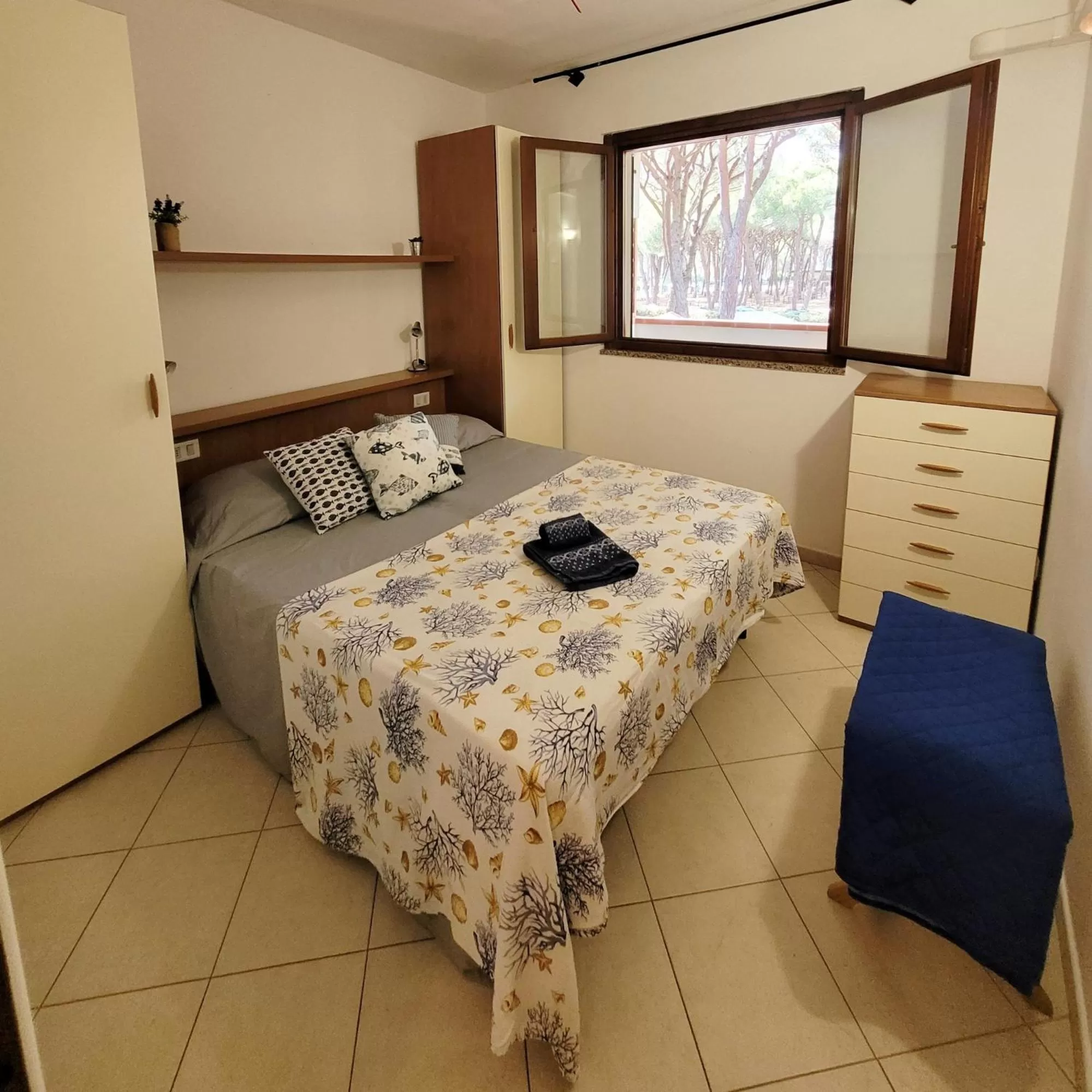 Bed in Pineta Azzurra