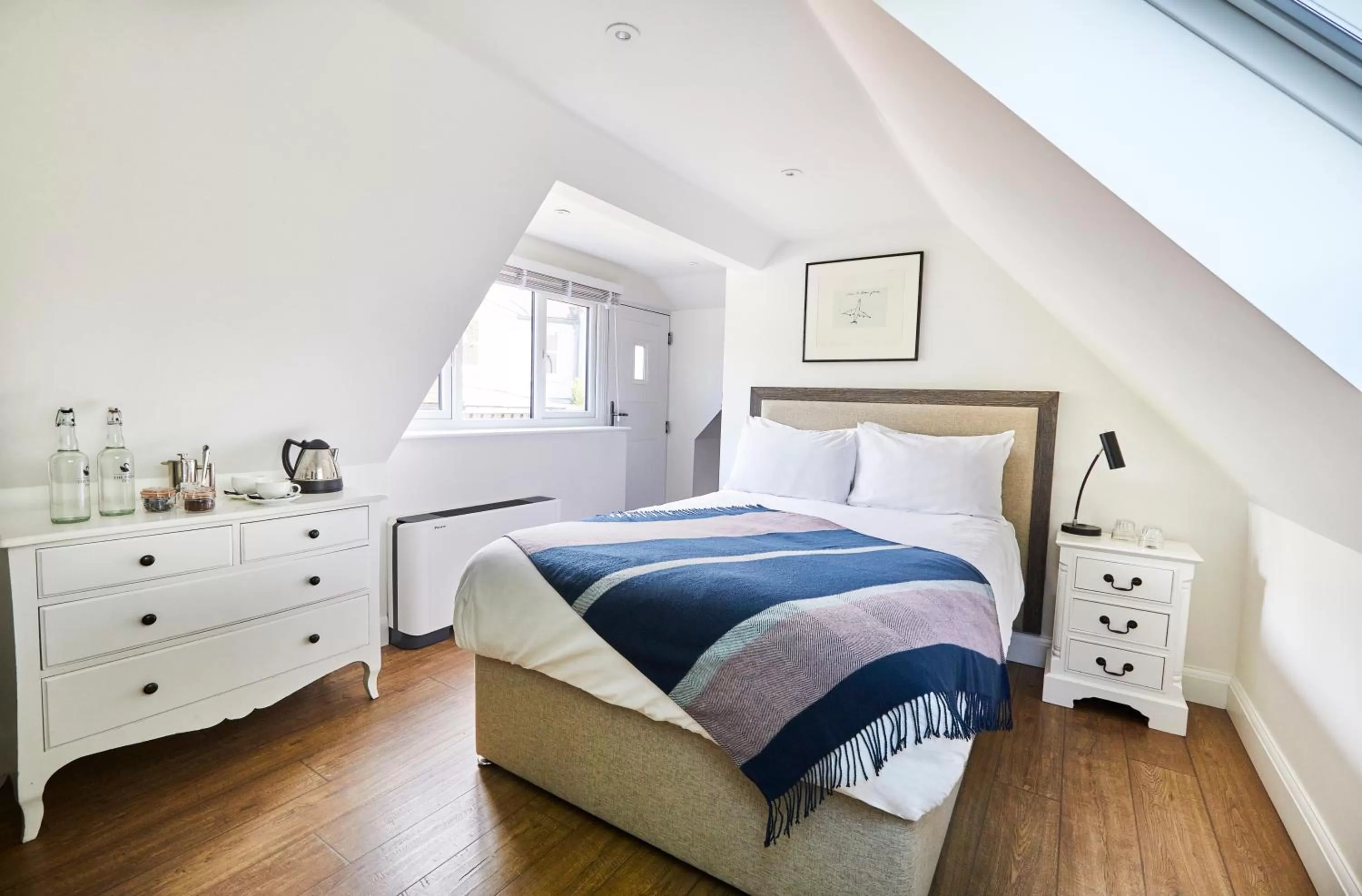 Coffee/tea facilities, Bed in José Pizarro The Swan Inn