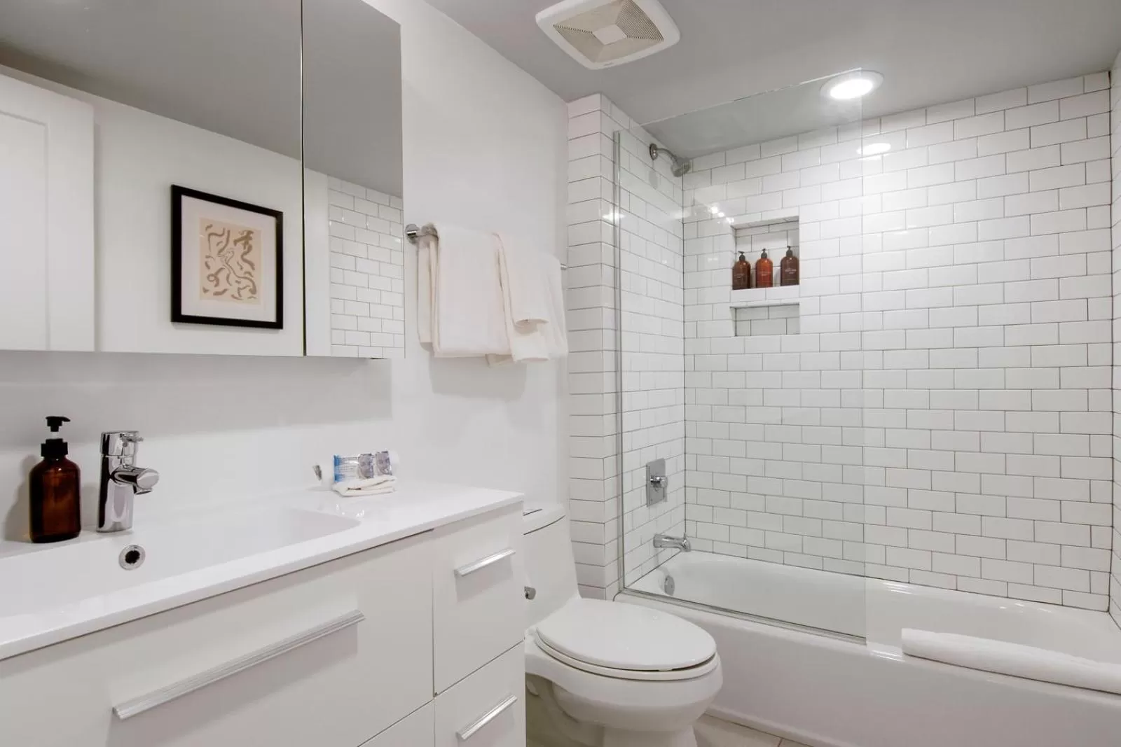 Bathroom in Roami at Motorworks