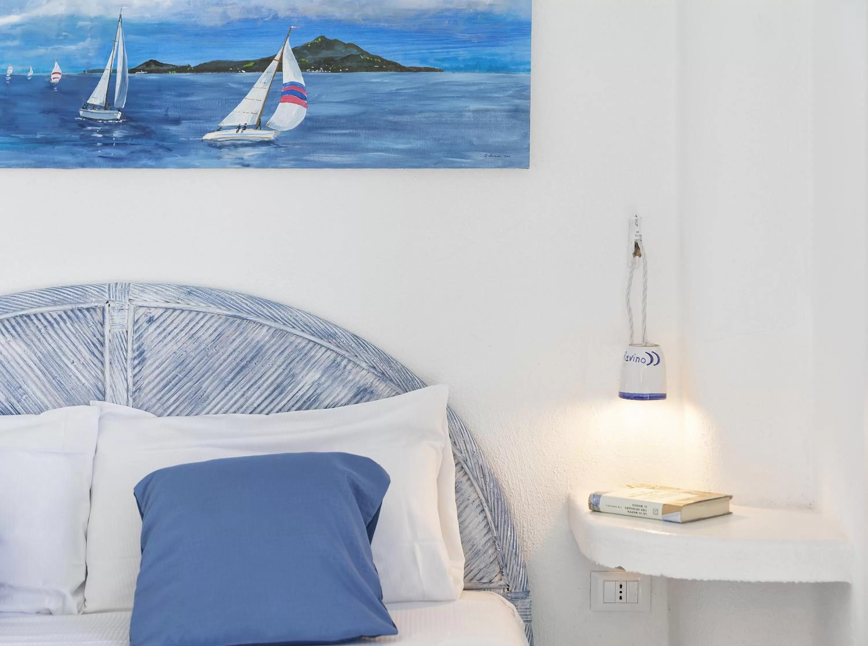 Bed in Villa Ravino Aparthotel