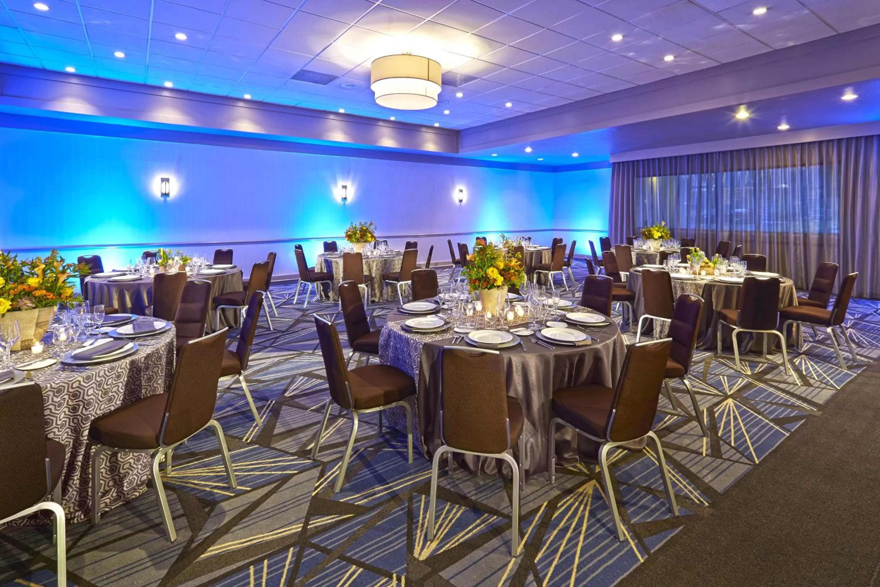 Meeting/conference room in Hotel MDR Marina del Rey- a DoubleTree by Hilton