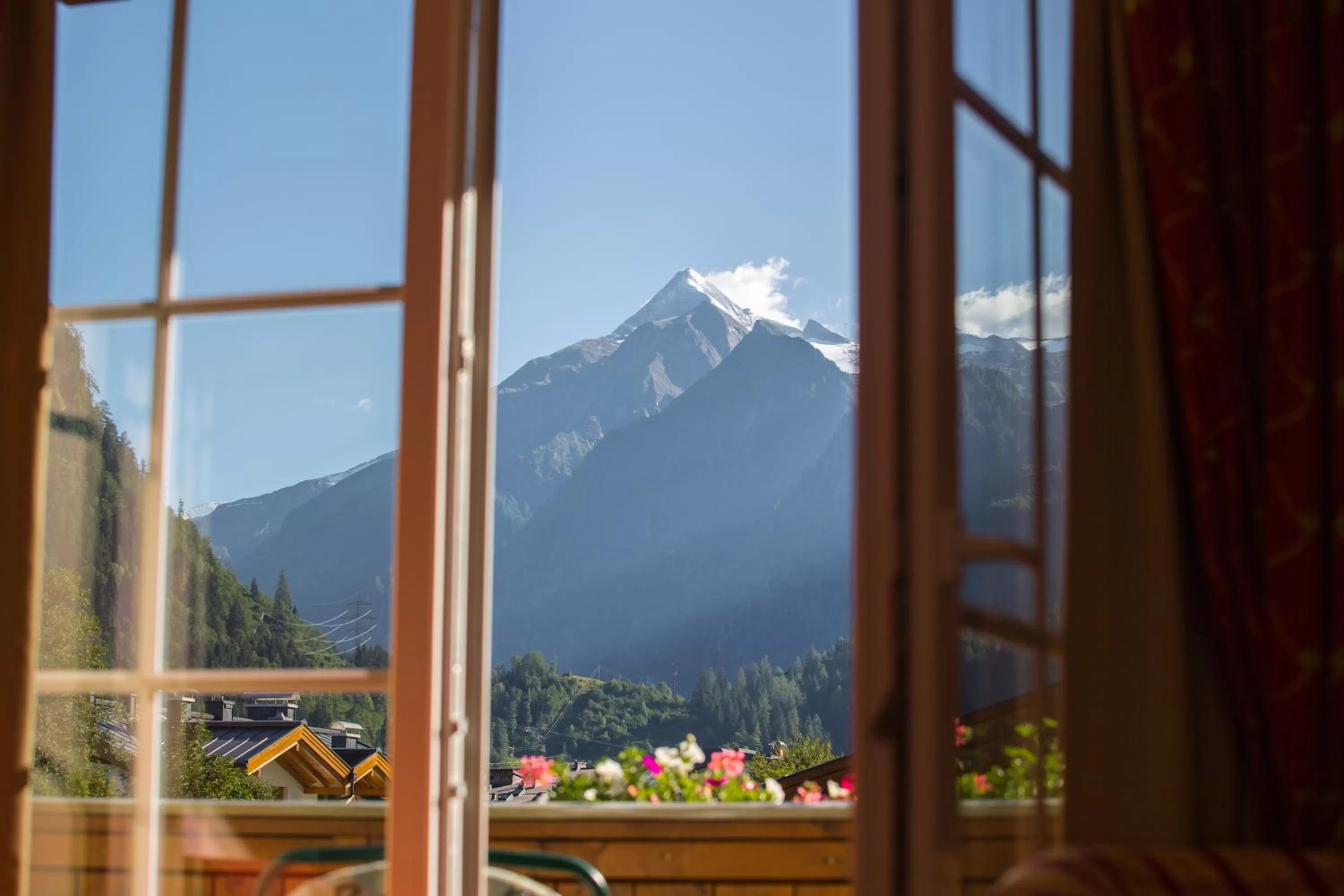 Mountain view in Hotel Kaprunerhof