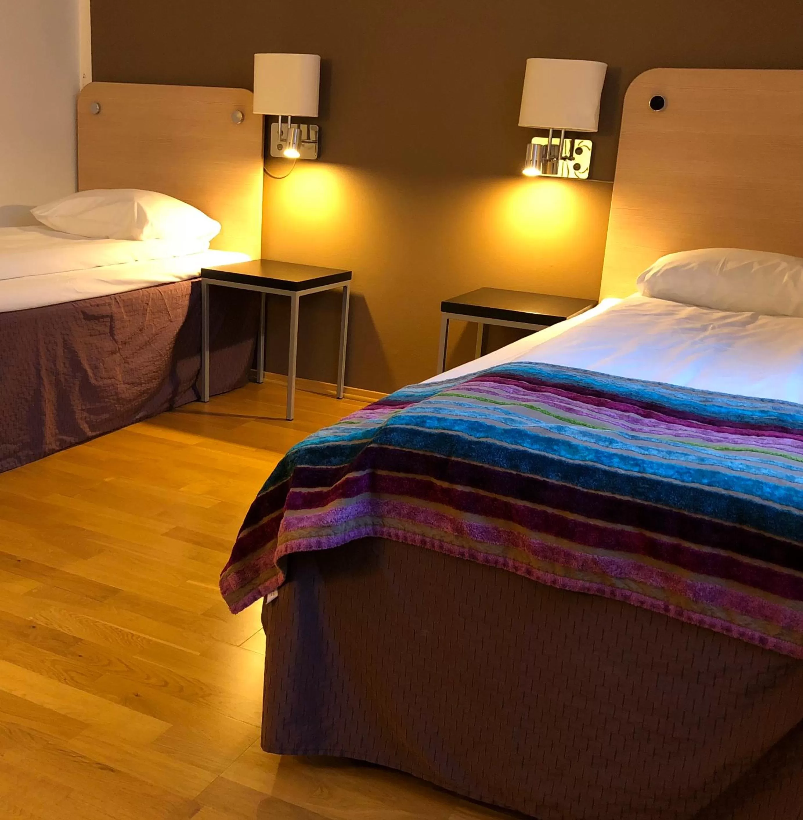 Property building, Bed in Hotell Charlottenberg