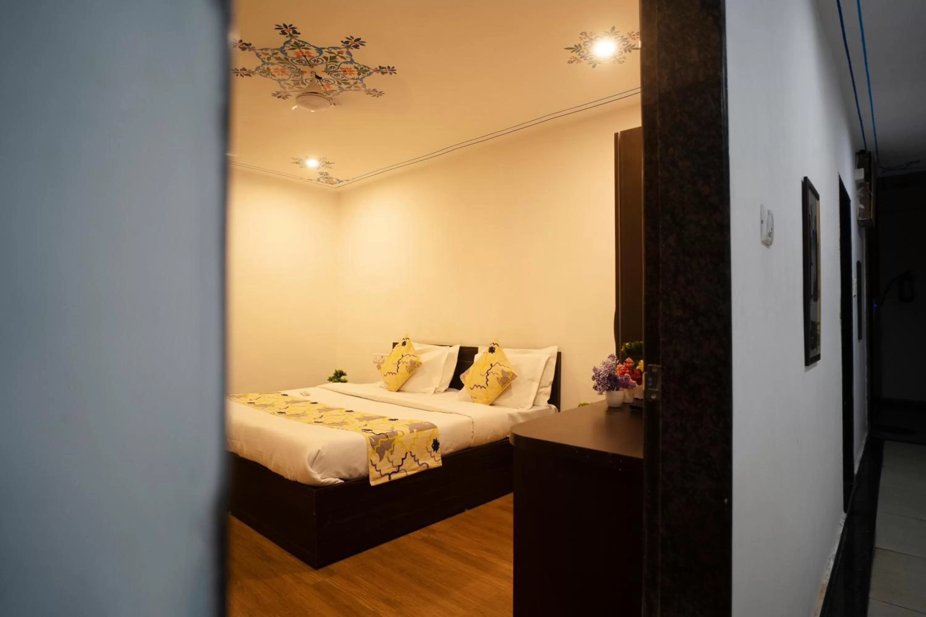 Photo of the whole room, Bed in Tripli Hotels Arunoday Palace