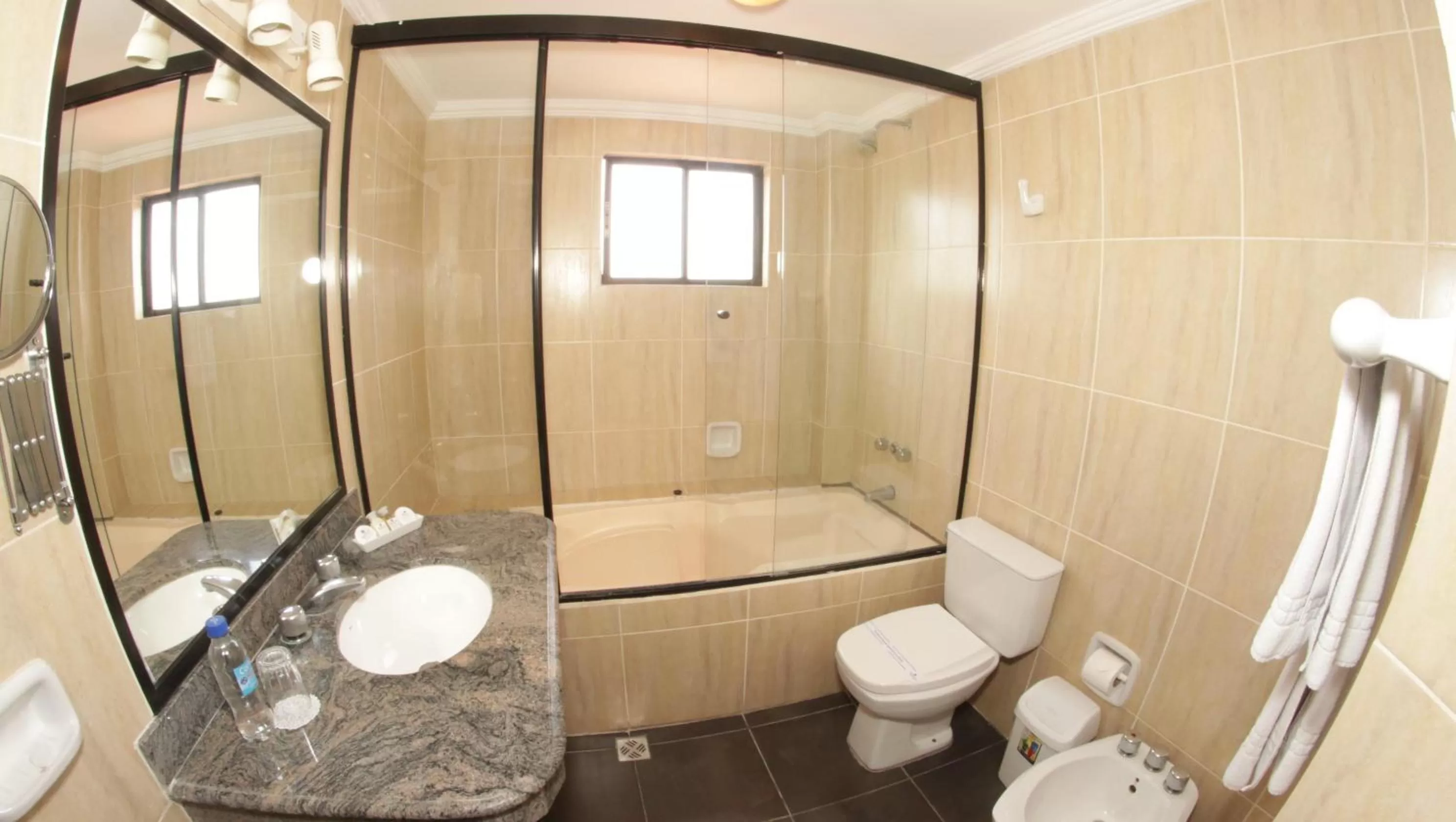 House Inn Apart Hotel