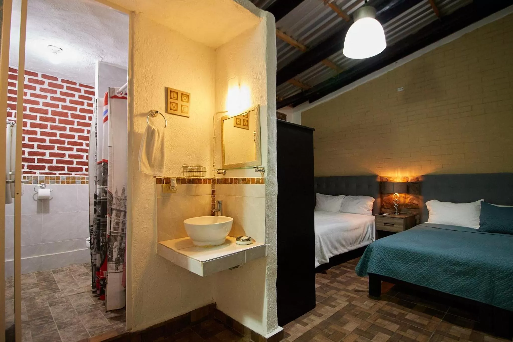 Bathroom in Hotel Casa Ceci Inn