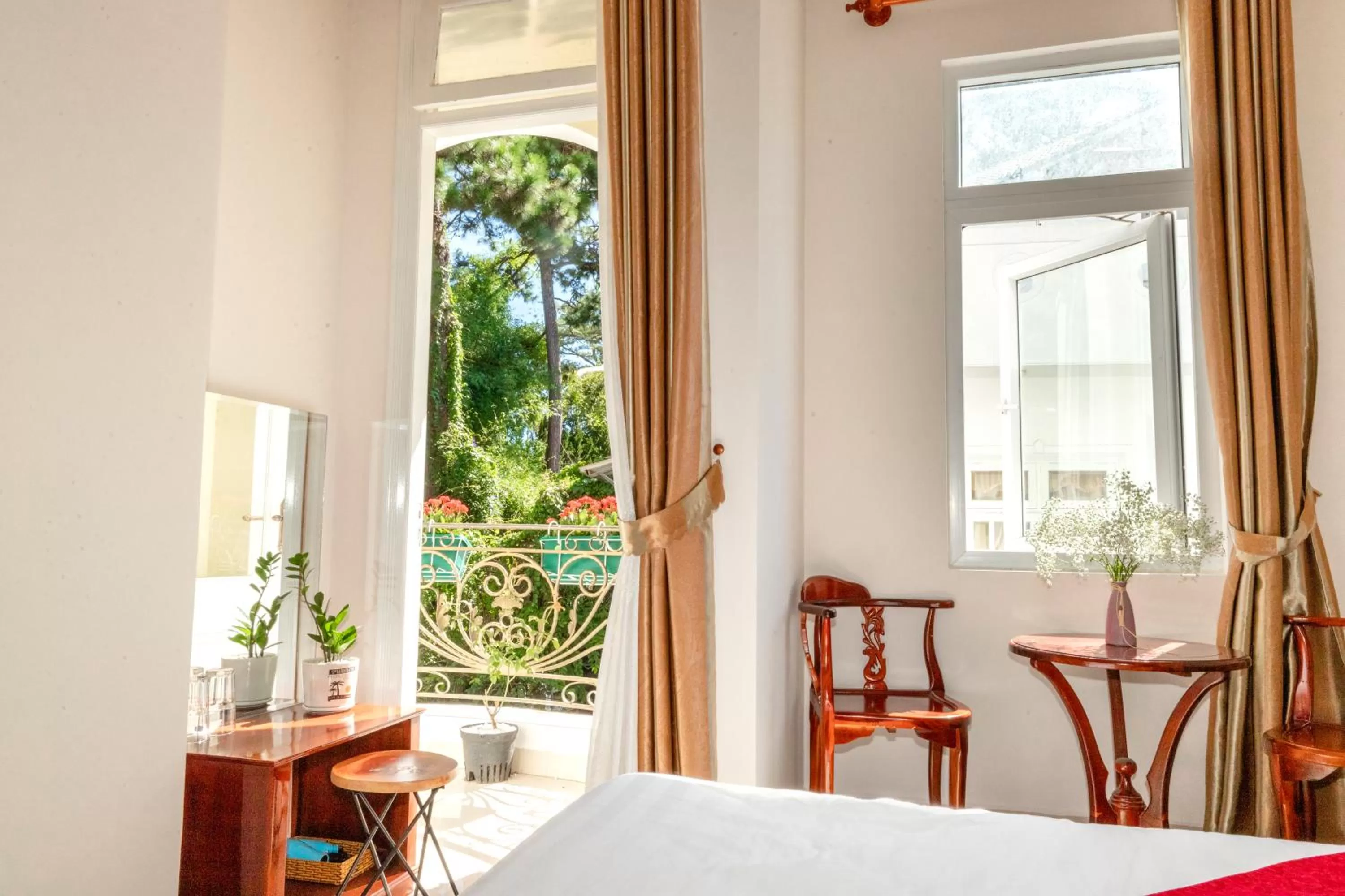 Balcony/Terrace in Conico Đà Lạt Hotel