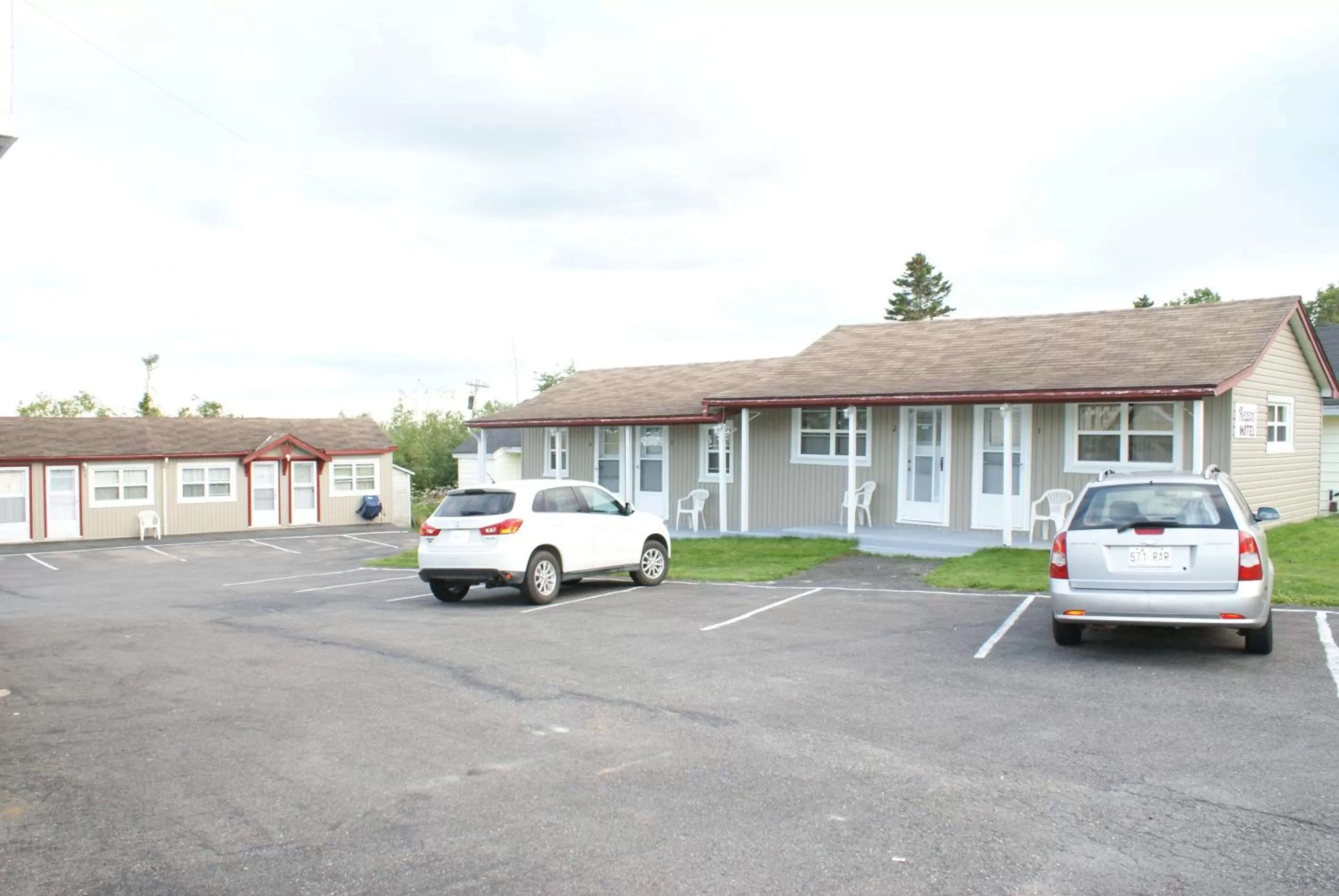 Facade/entrance in Regent Motel