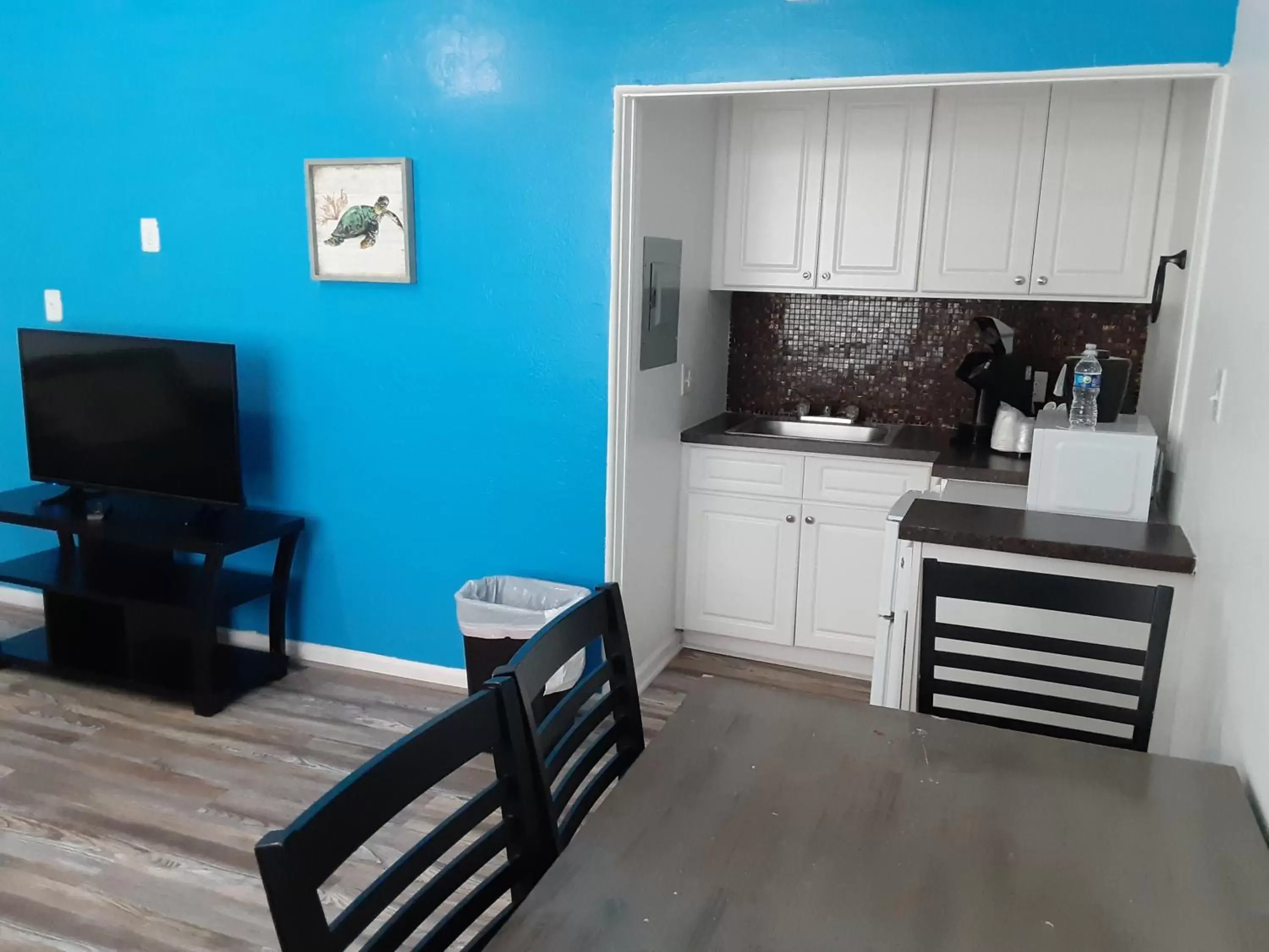 Queen Suite in Sandalwood Beach Resort Queen Suite in Sandalwood Beach Resort