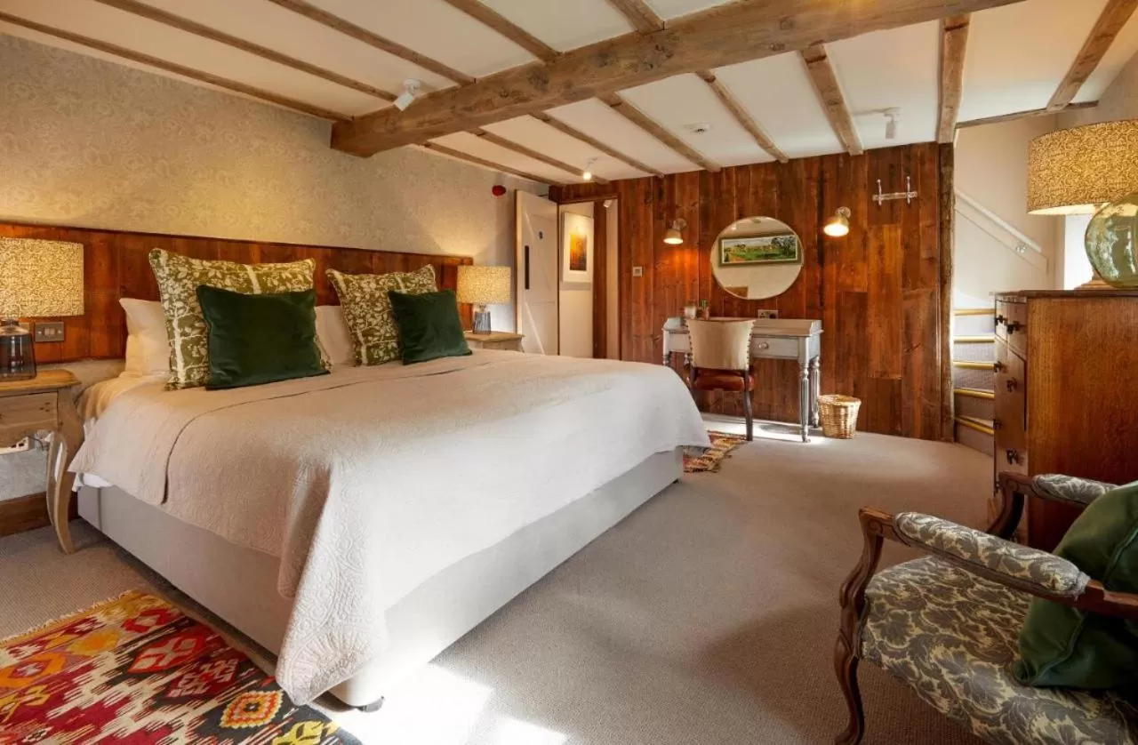 Bed in The Crown Inn, Church Enstone