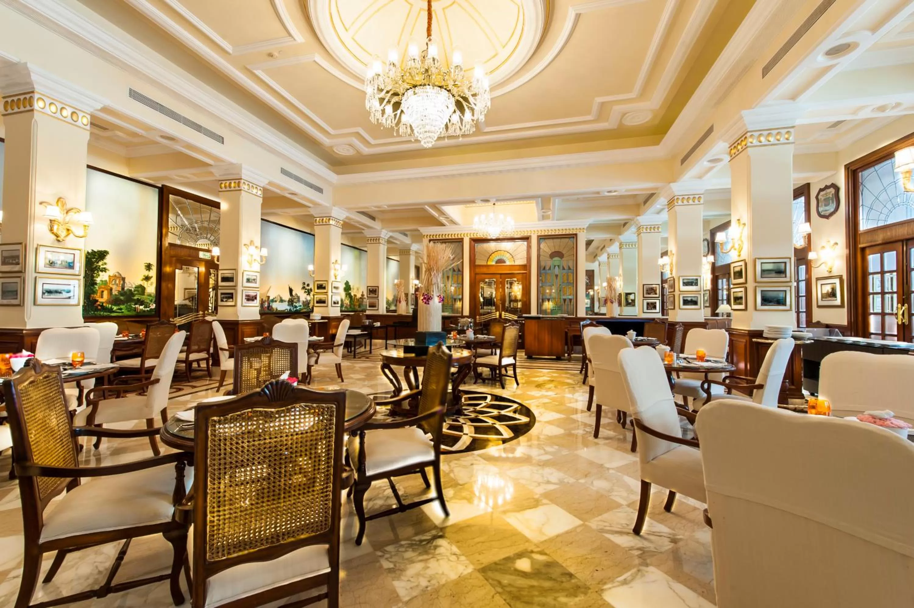 Restaurant/places to eat in The Imperial, New Delhi