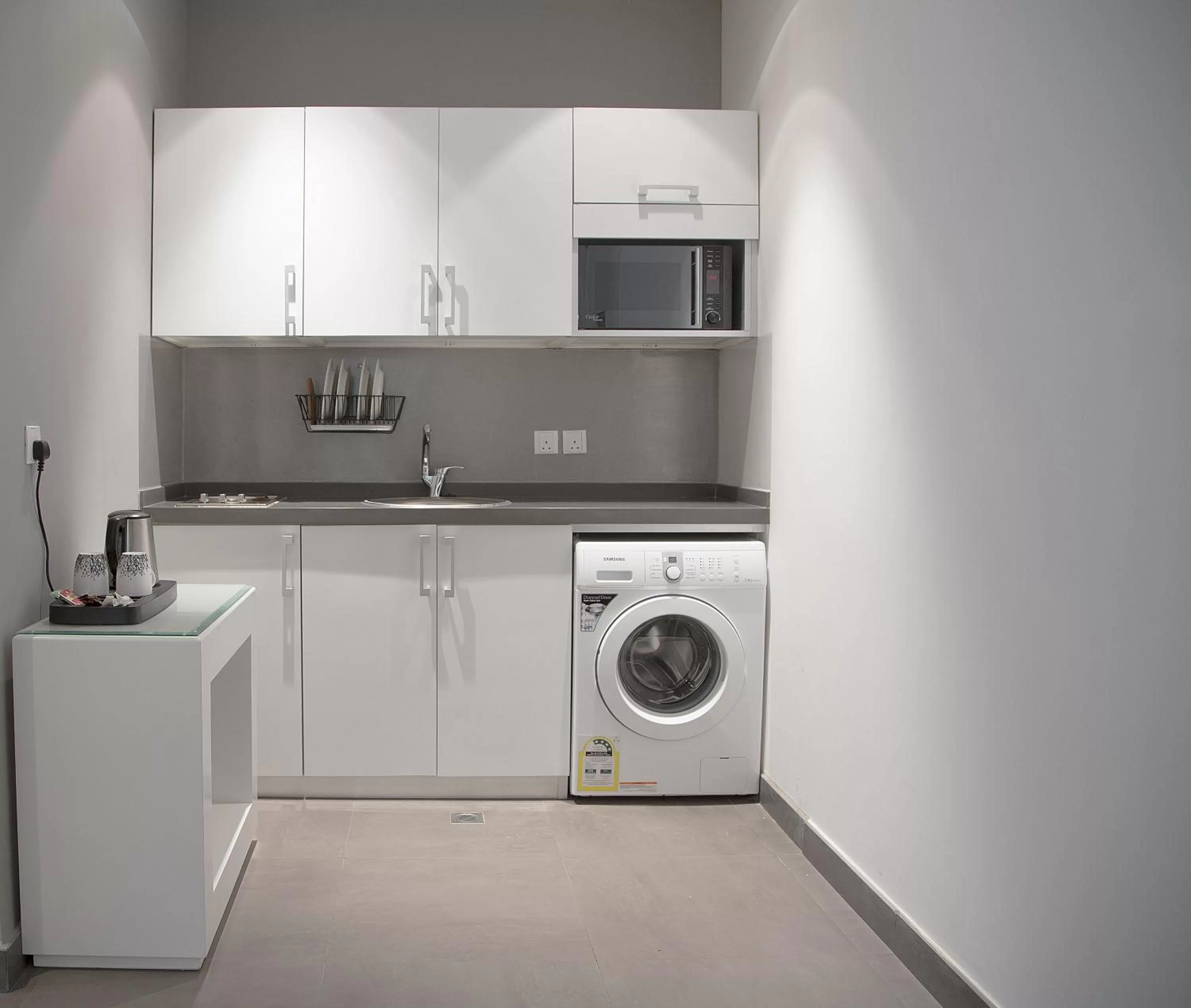 Kitchen or kitchenette, Kitchen/Kitchenette in Rafa Hotel Apart