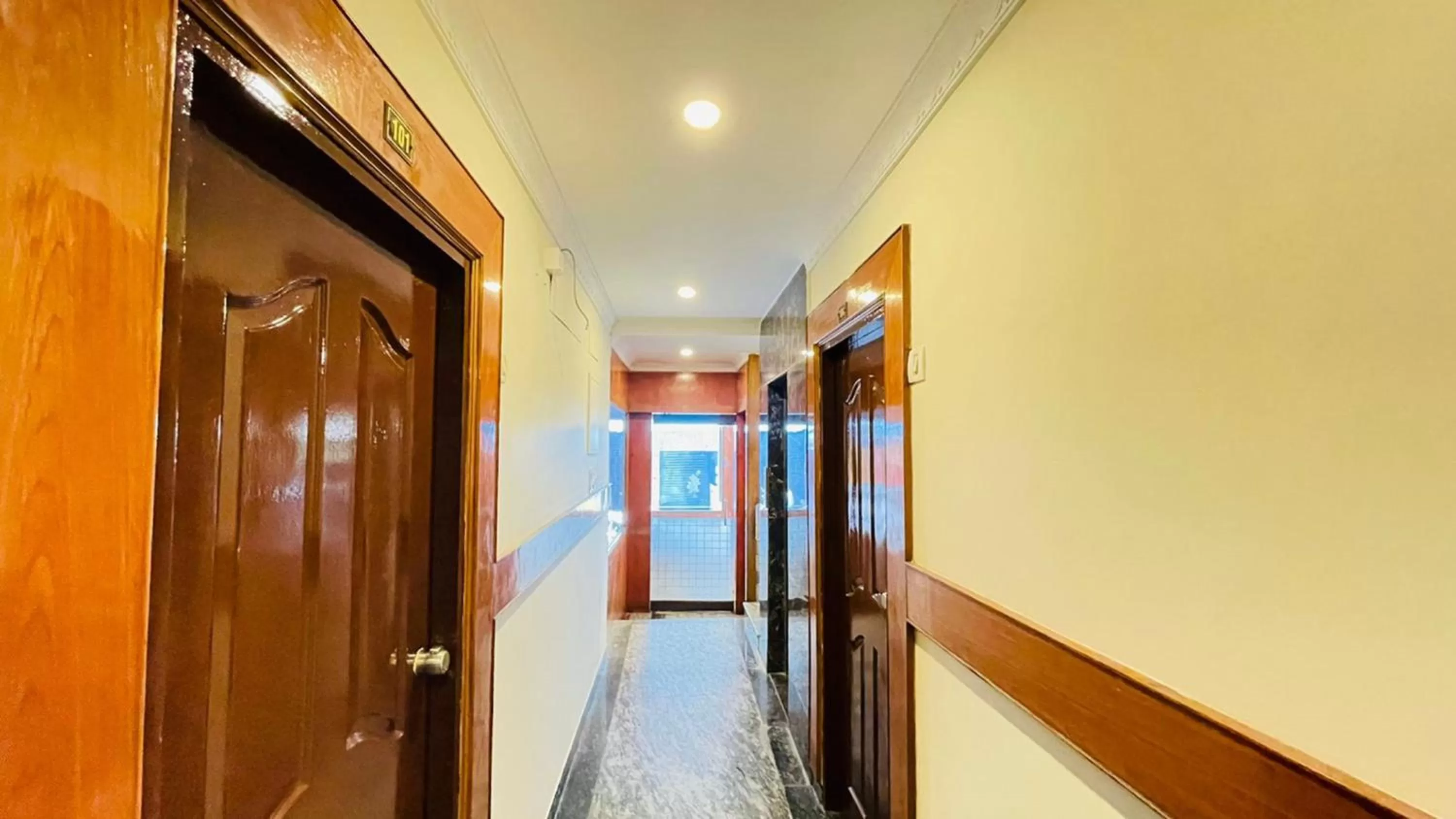 Property building in Half Moon Inn