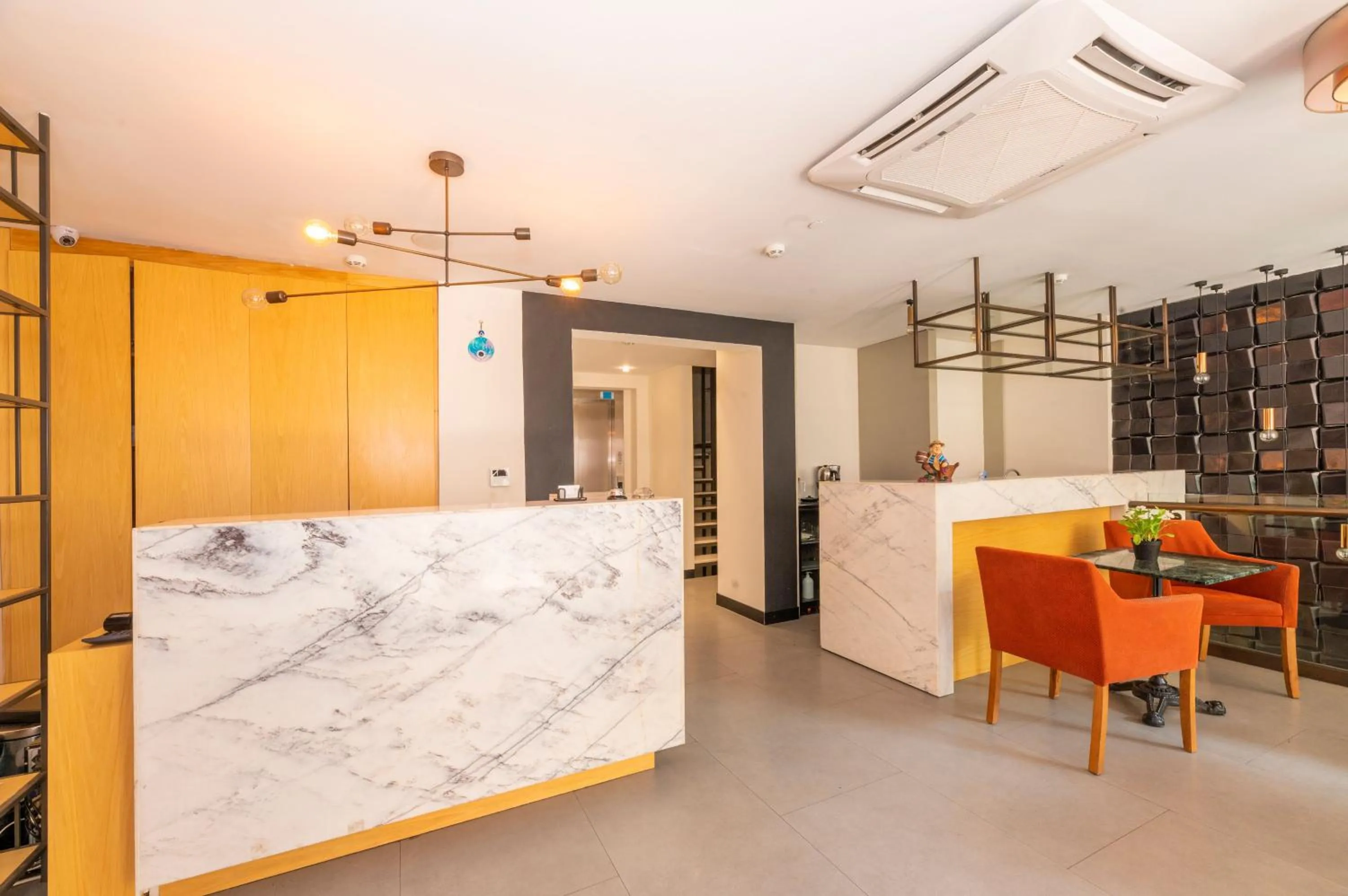 Lobby or reception, Bed in Taksim Hotel V Plus