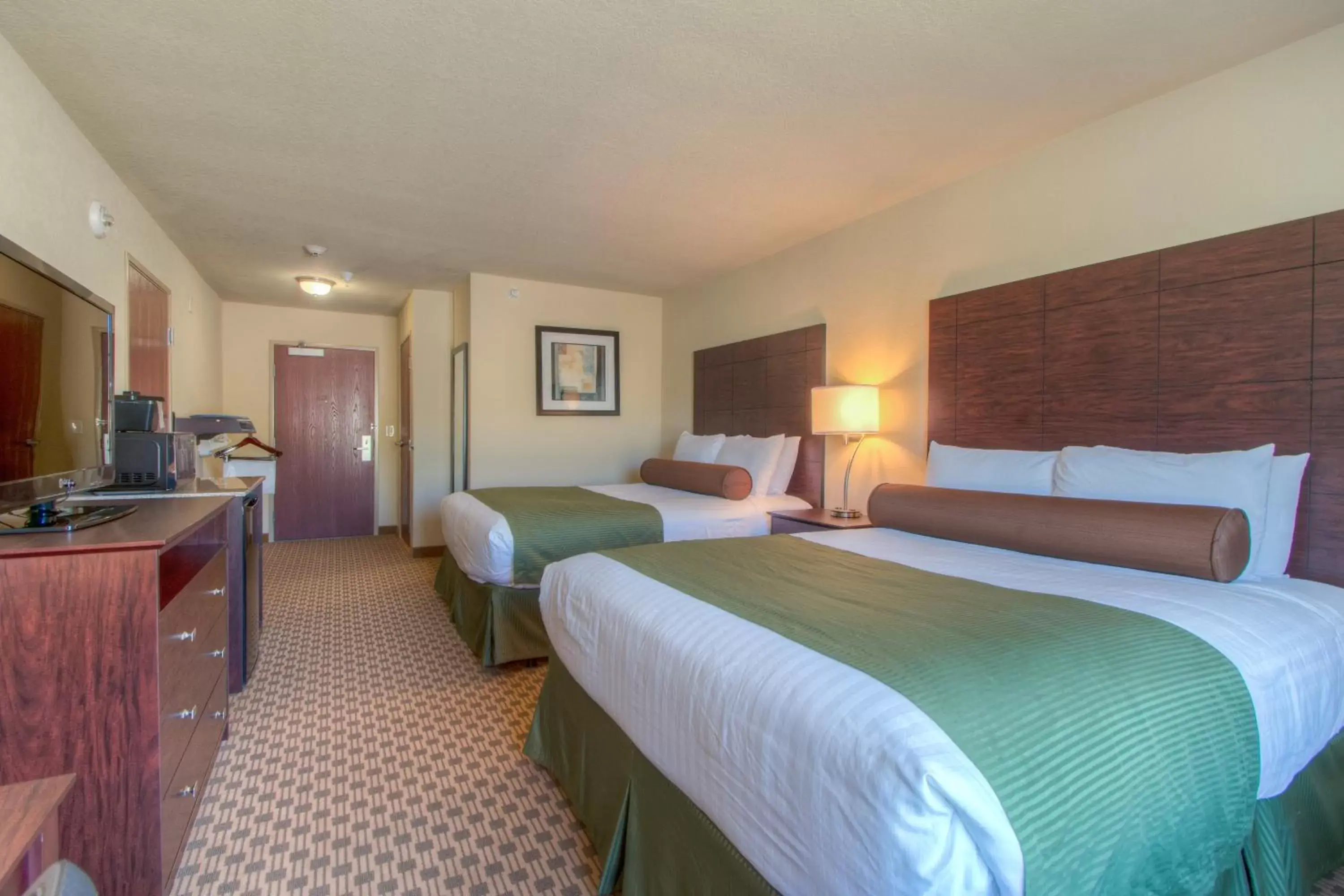 Queen Room with Two Queen Beds - Disability Access in Cobblestone Inn & Suites - Wray Queen Room with Two Queen Beds - Disability Access in Cobblestone Inn & Suites - Wray