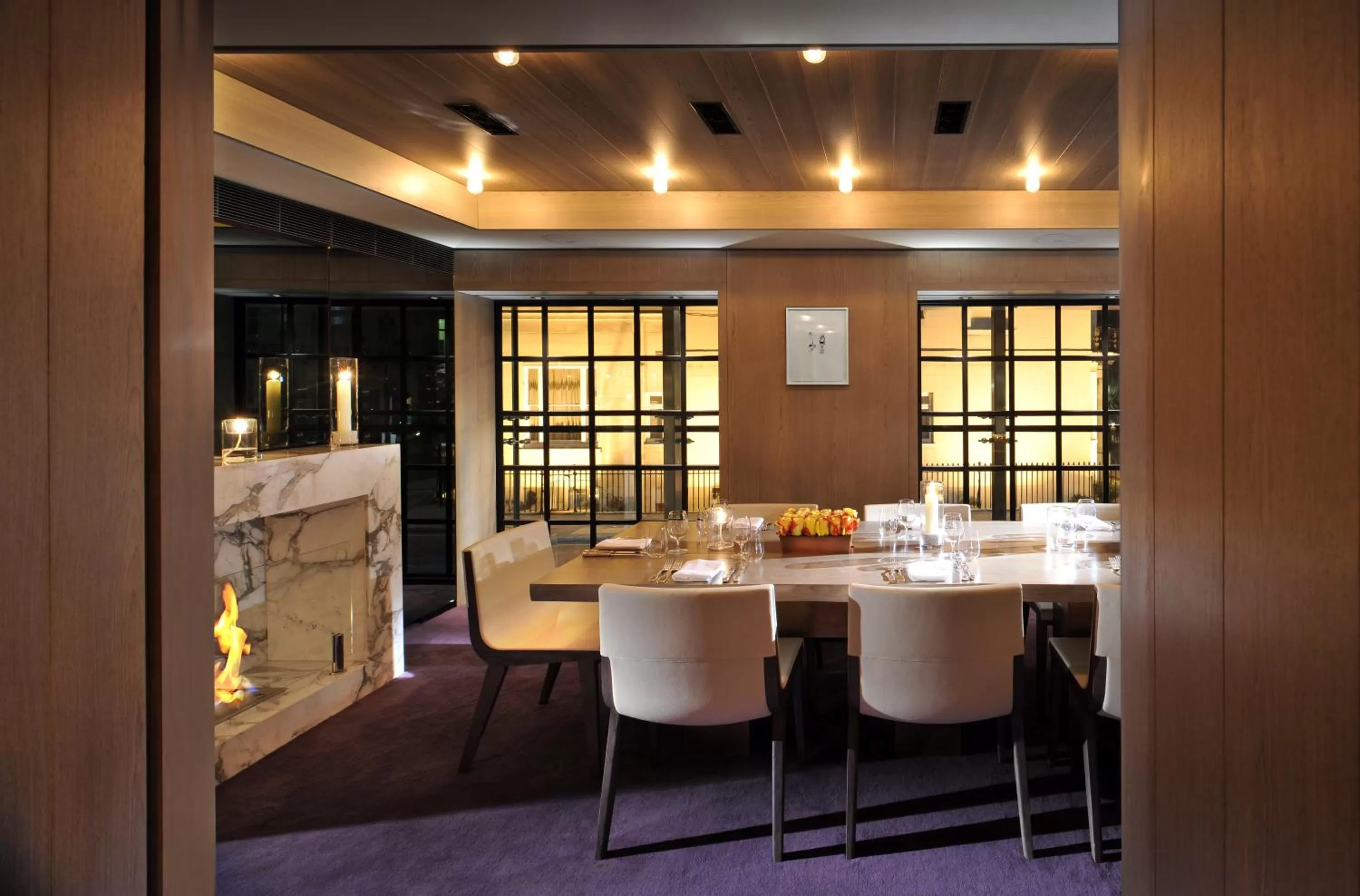 Restaurant/places to eat in The Hari London