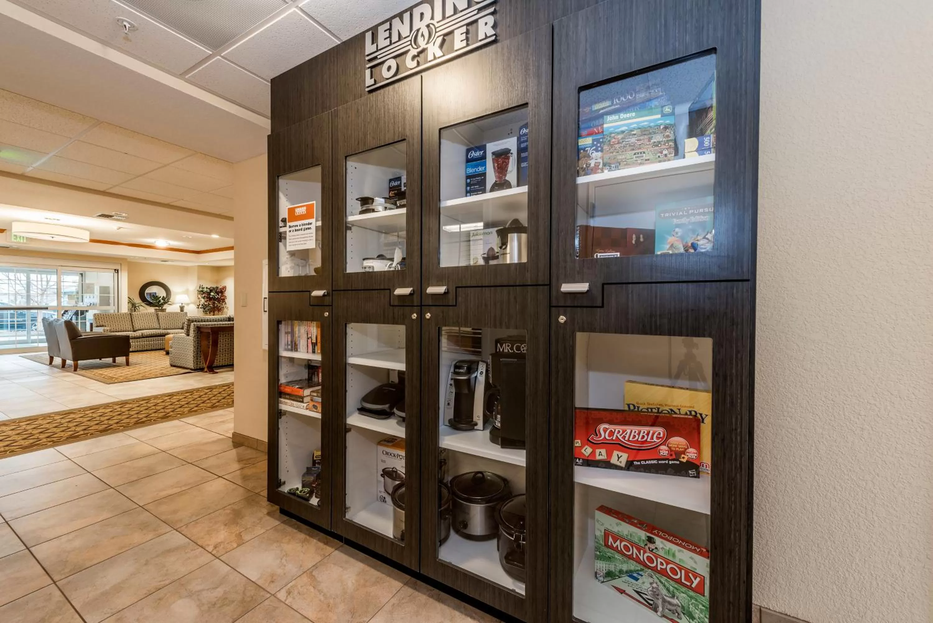 Lobby or reception in Candlewood Suites Burlington by IHG