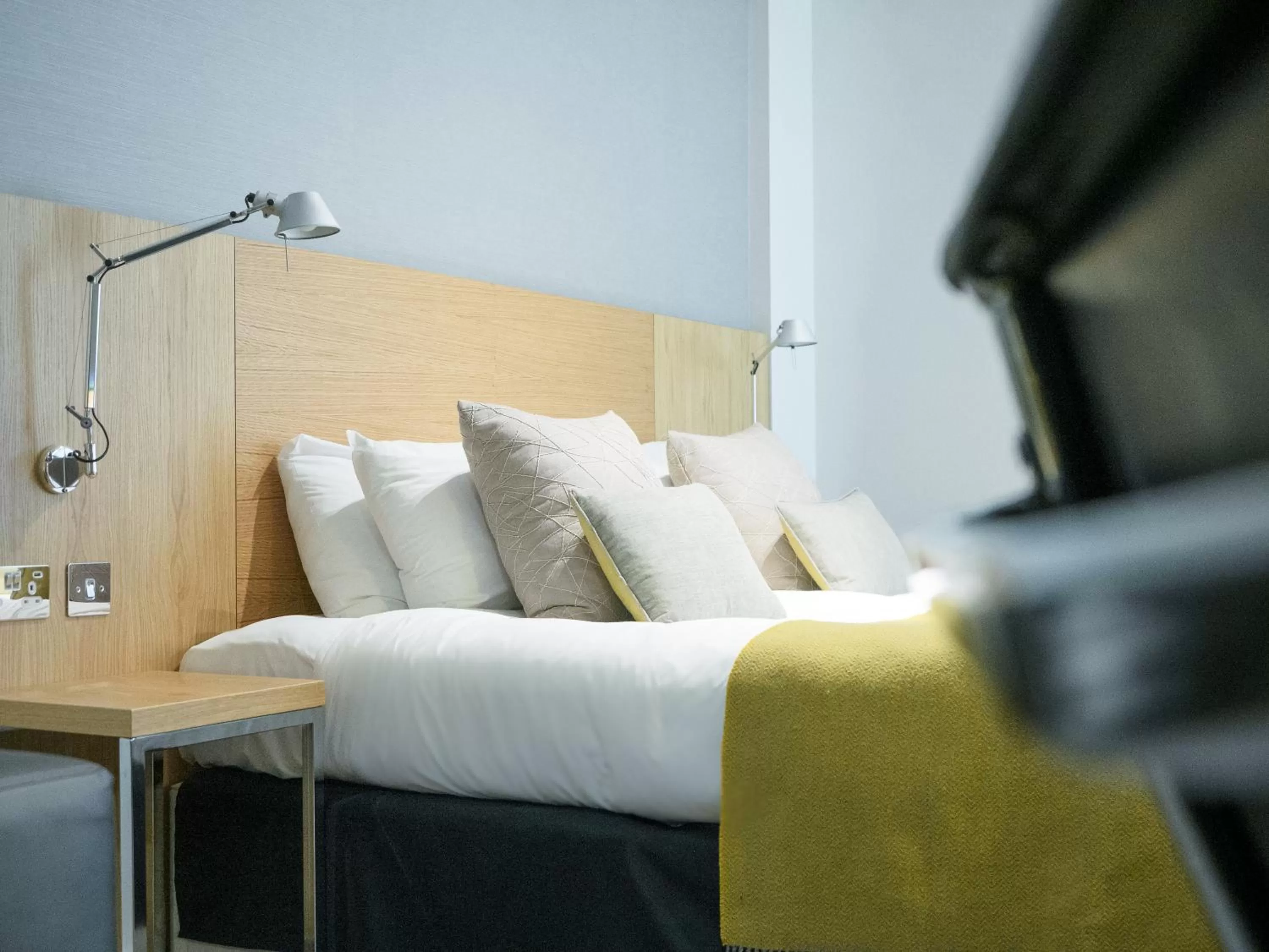 Bed in Apex Waterloo Place Hotel