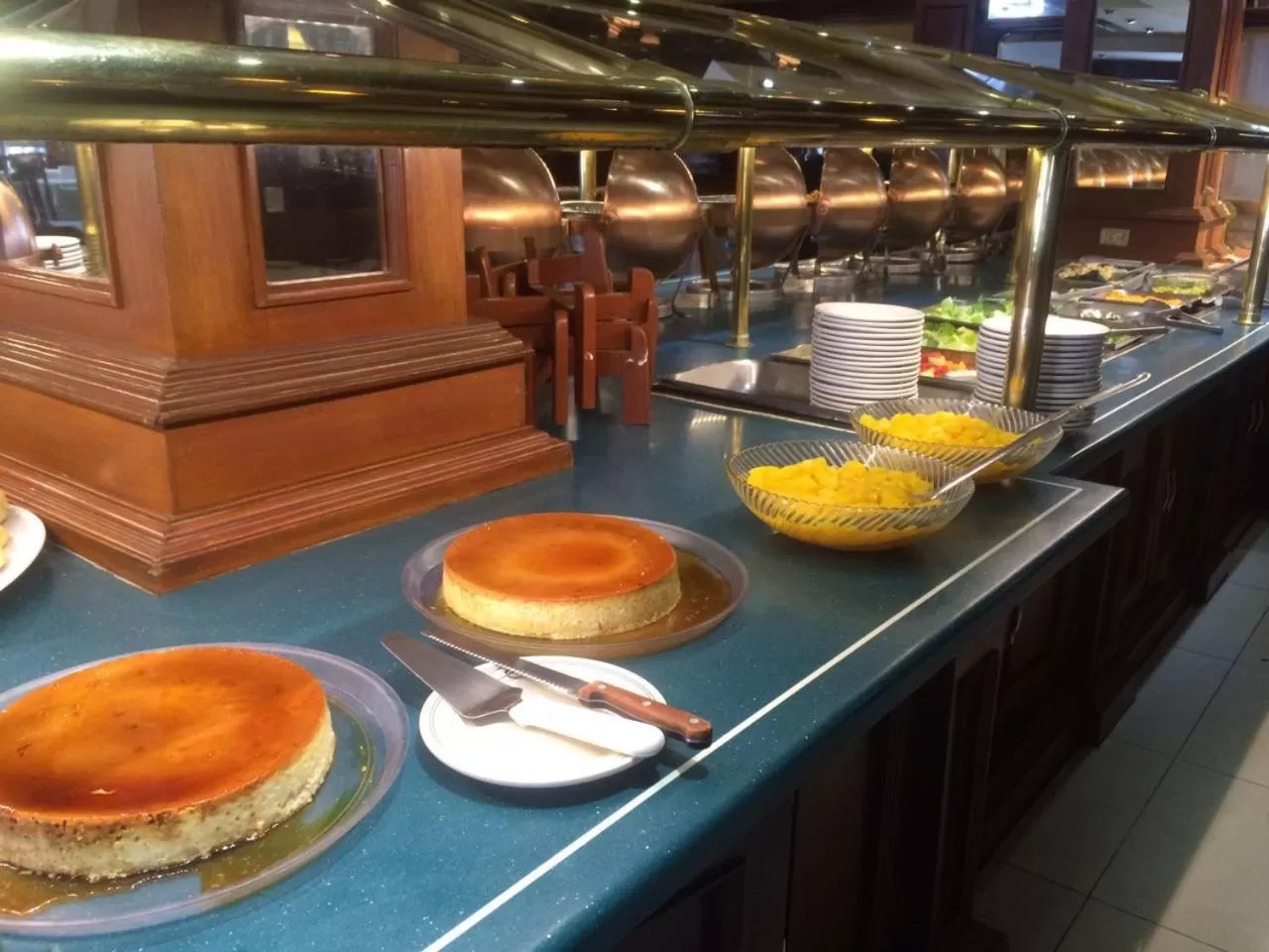 Breakfast in Country Plaza