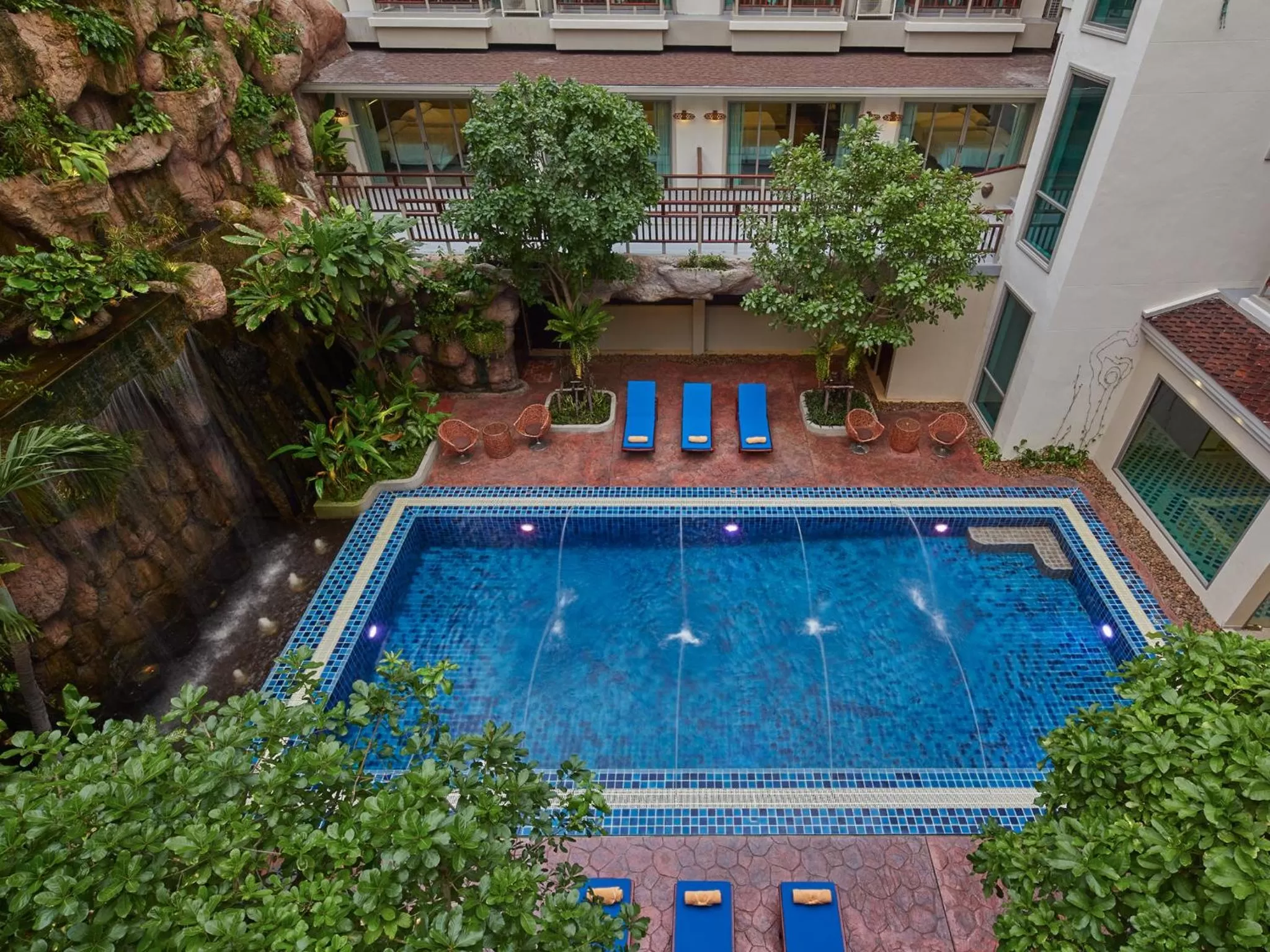 Swimming pool in The Agate Pattaya Boutique Resort