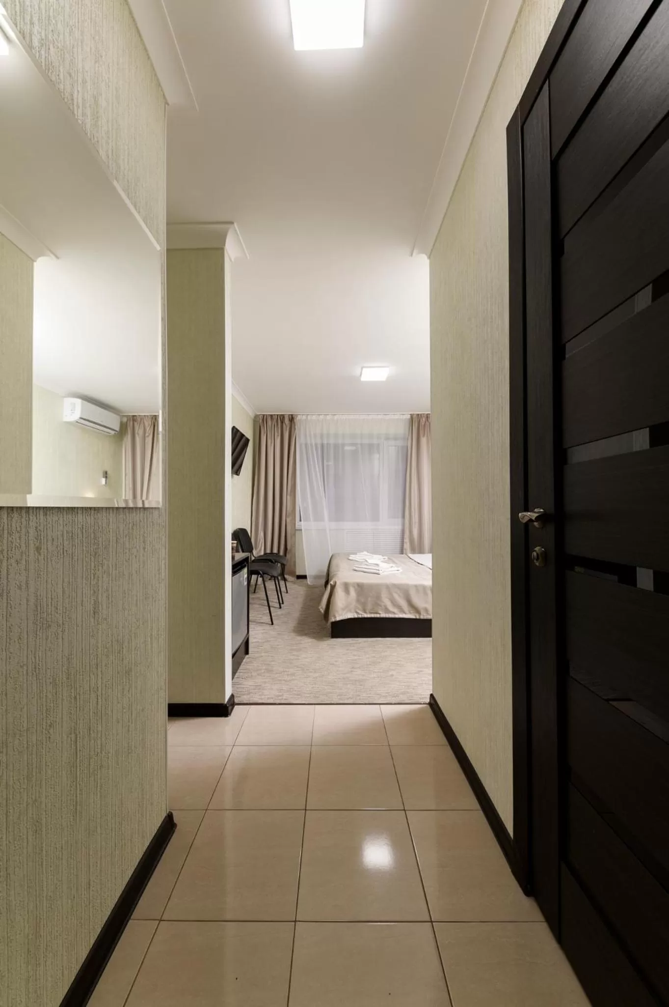 Photo of the whole room, Bed in Hotel Nivki