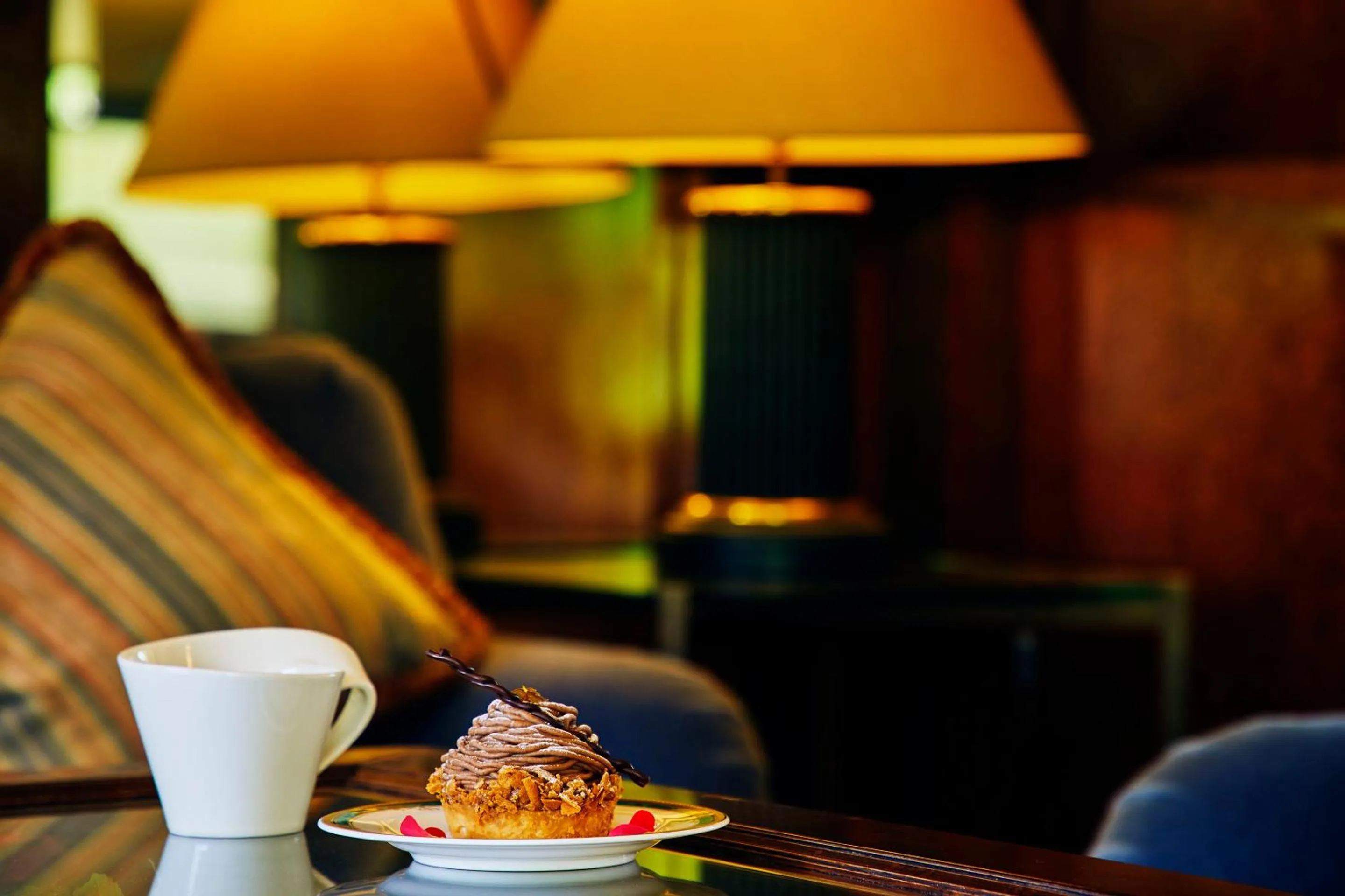 Lounge or bar in Art Hotel Kokura New Tagawa