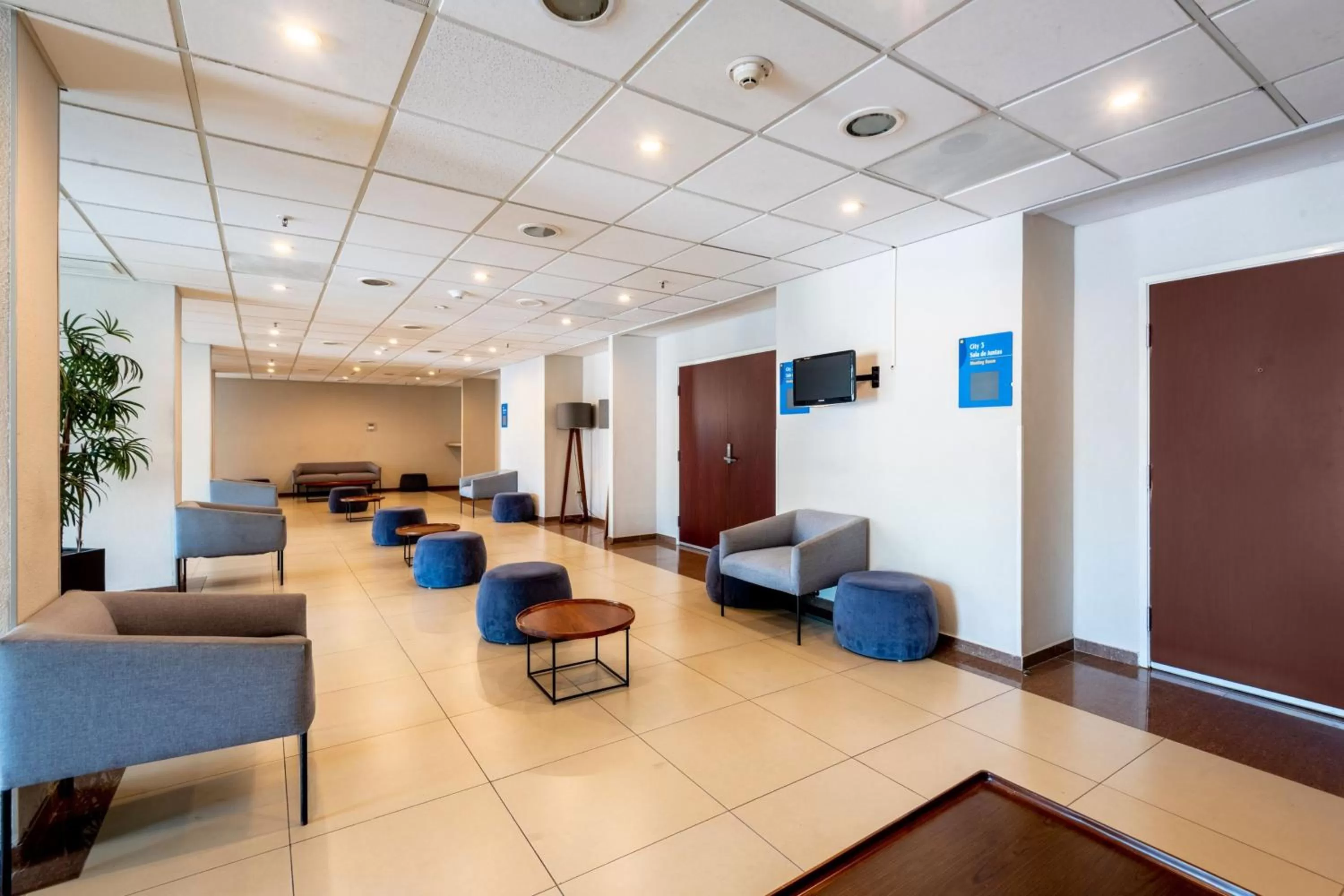 Lobby or reception in City Express by Marriott Ciudad del Carmen