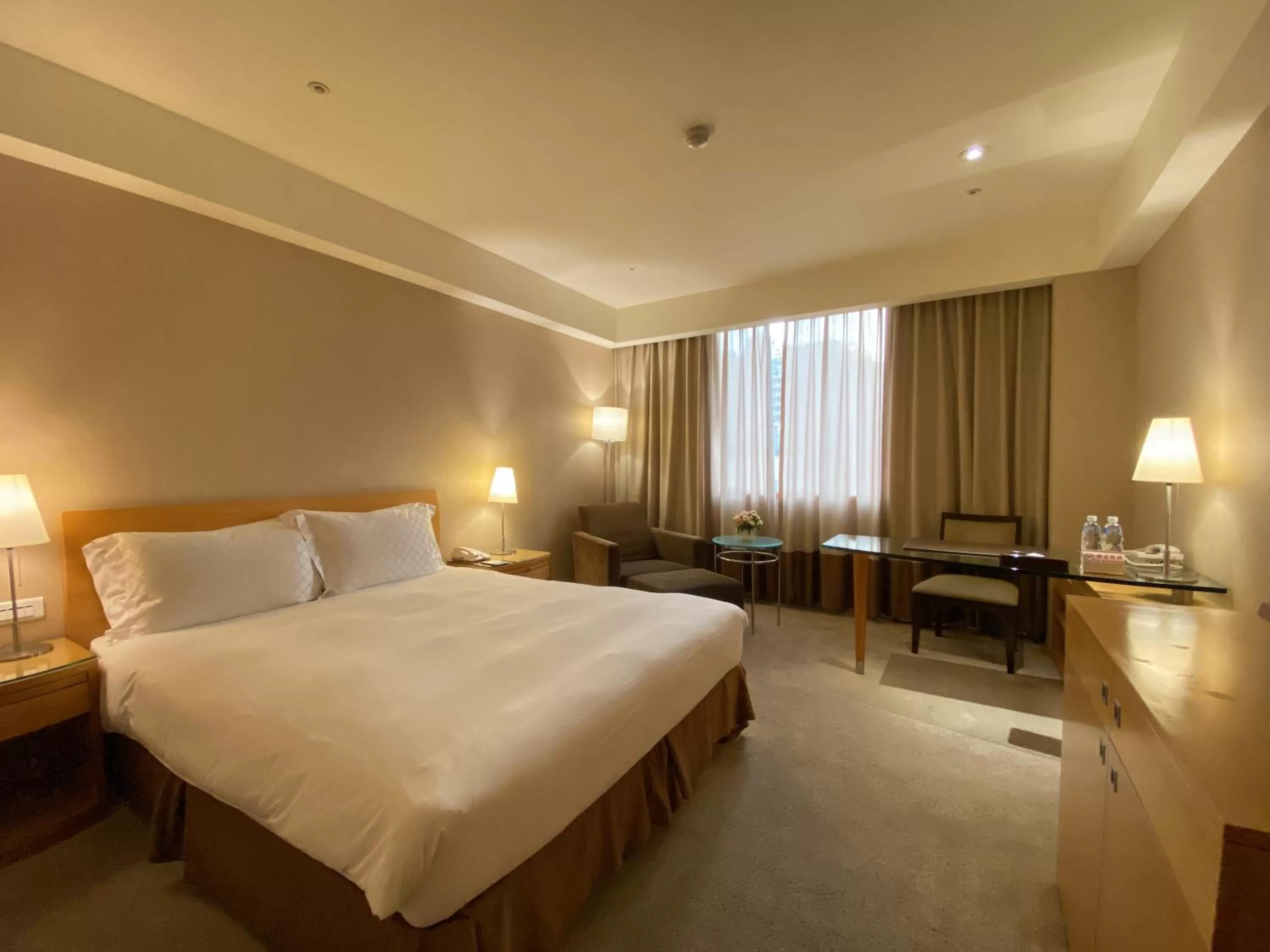 Photo of the whole room, Bed in Monarch Plaza Hotel