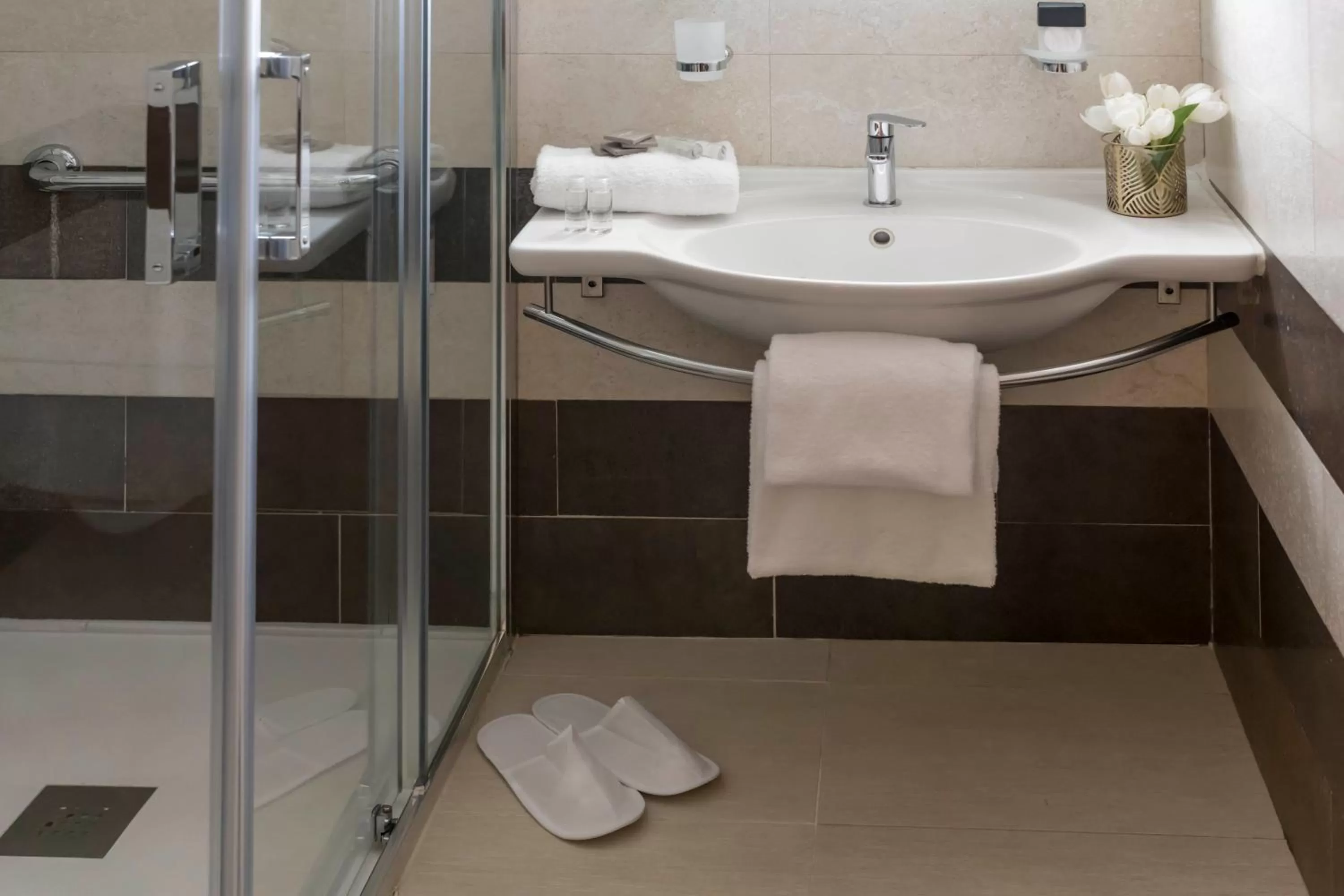 Bathroom in Yes Hotel Boutique Rome