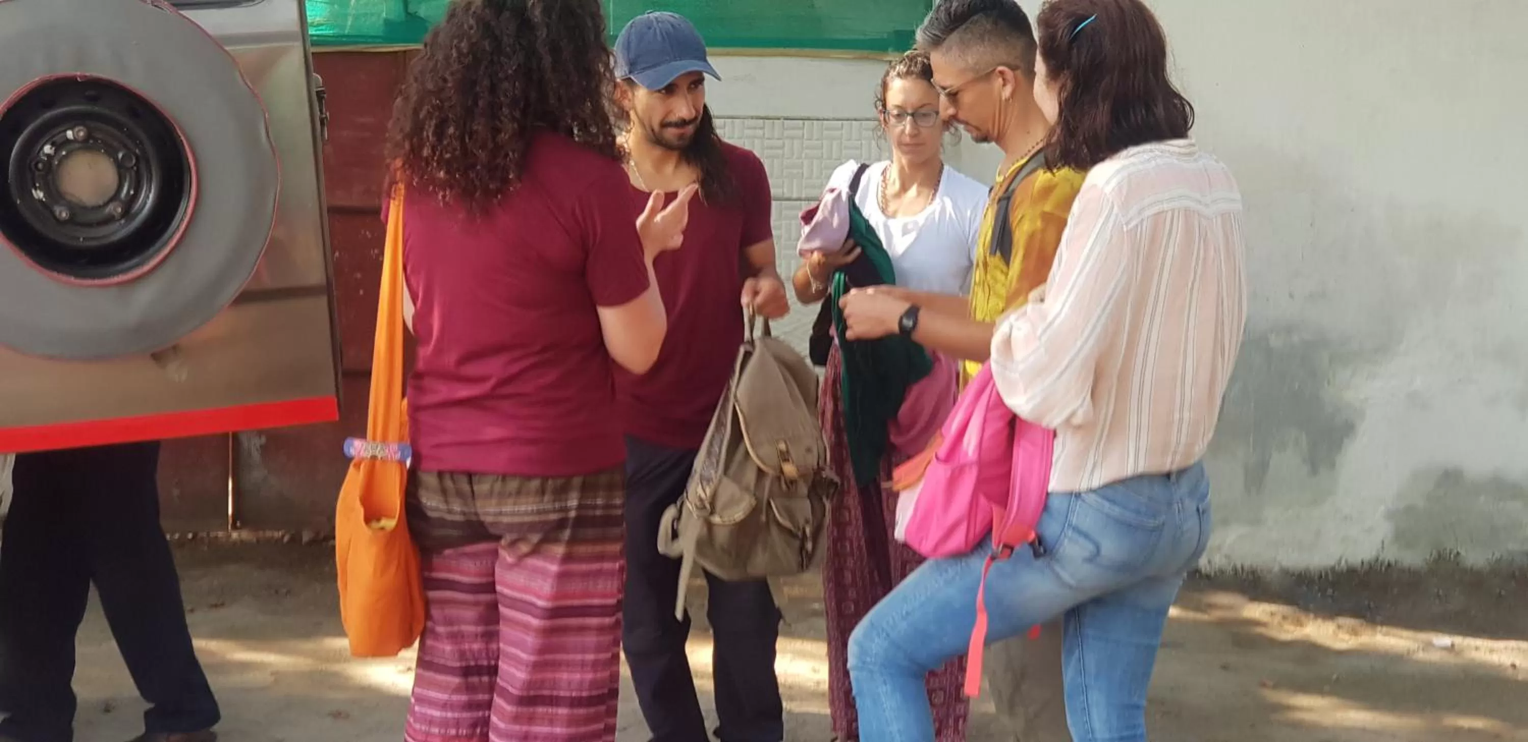 Parking in Kumbakonam Inn Hotels - Kumbakonam Inn Stay