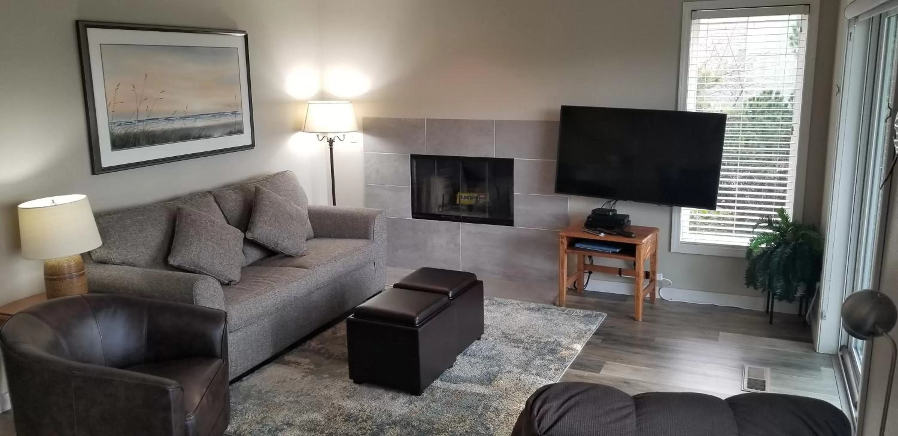 Living room, Seating Area in The Waves