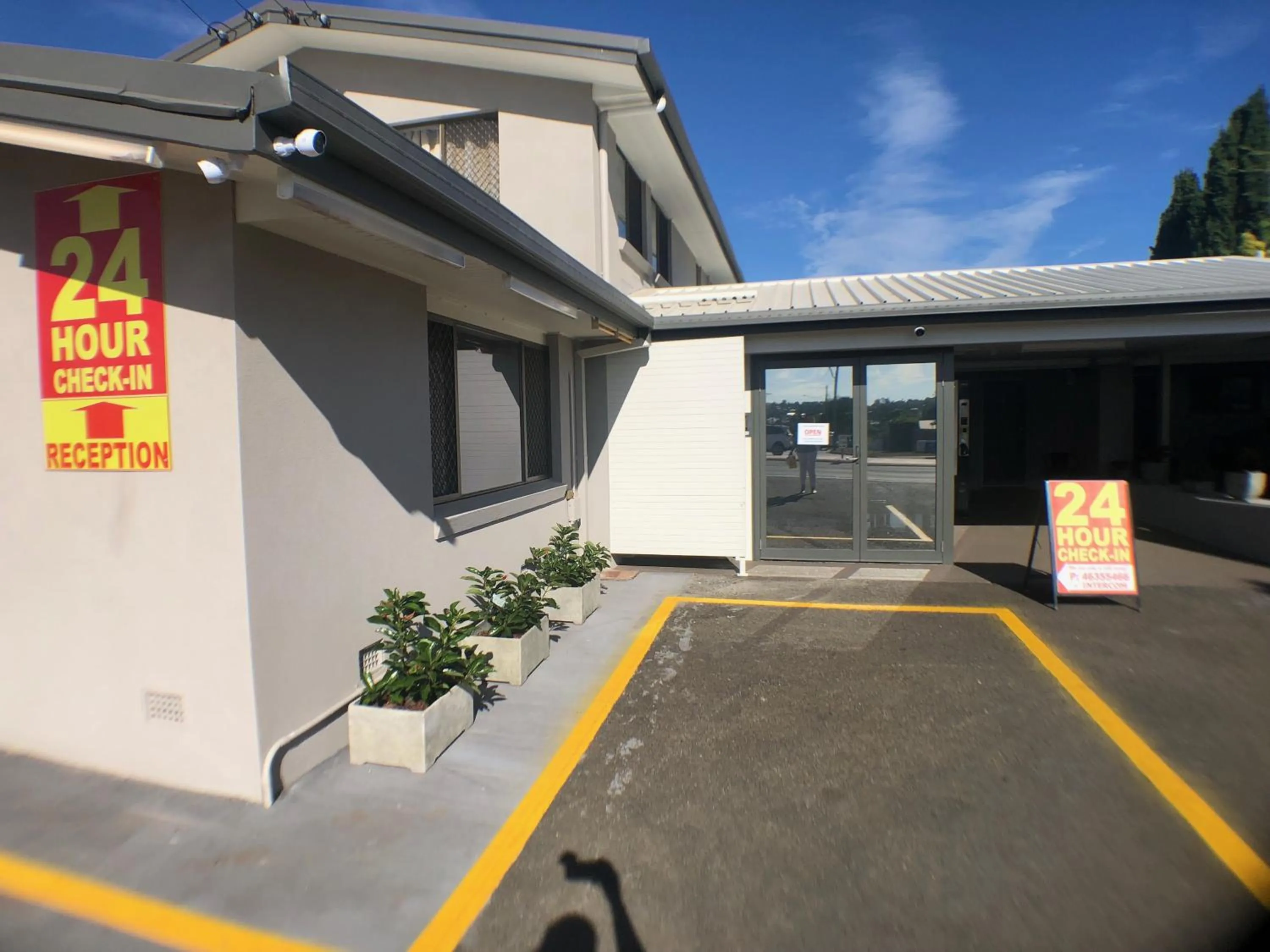 Allan Cunningham Motel