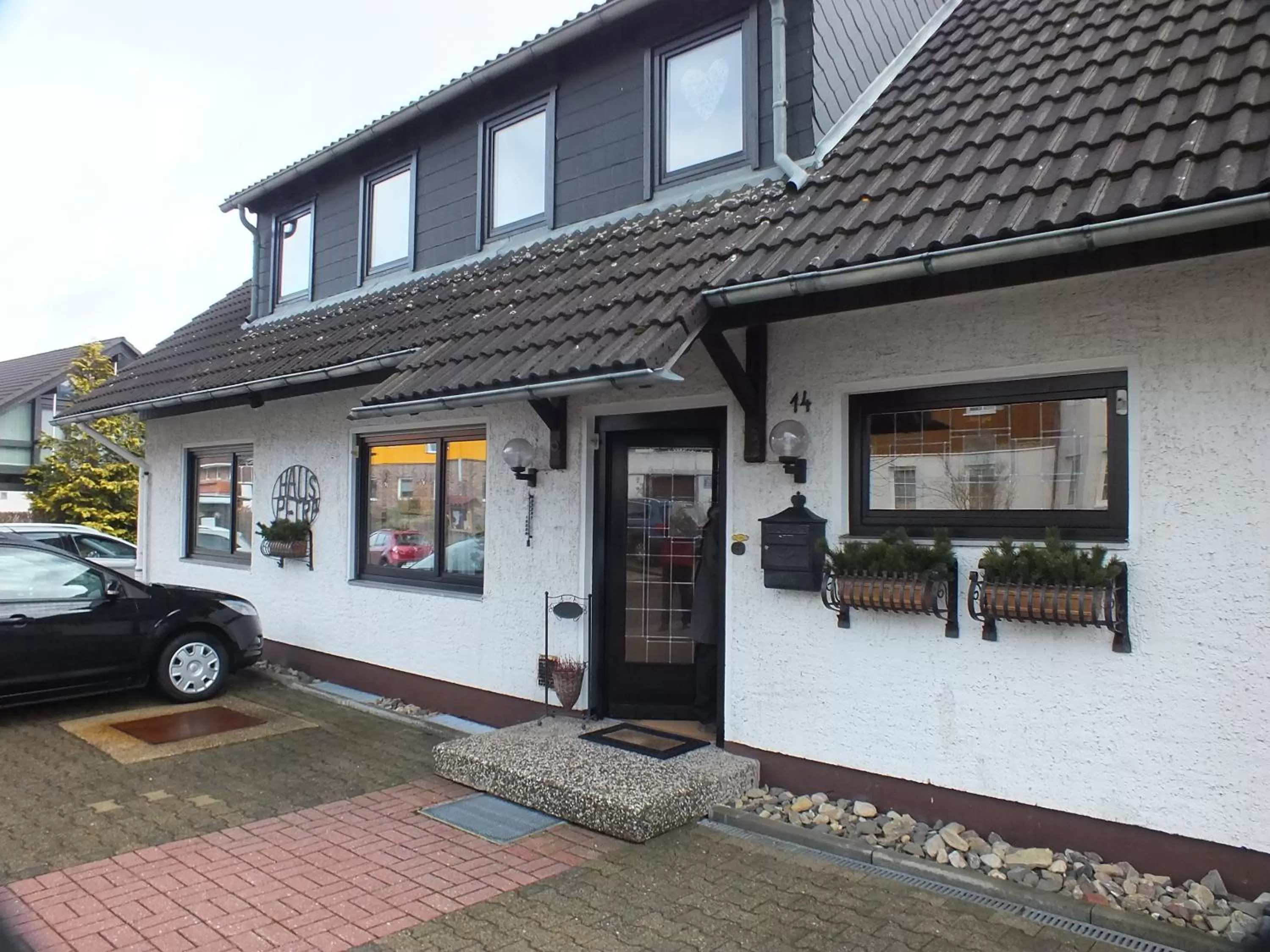 Facade/entrance in Pension Haus Petra