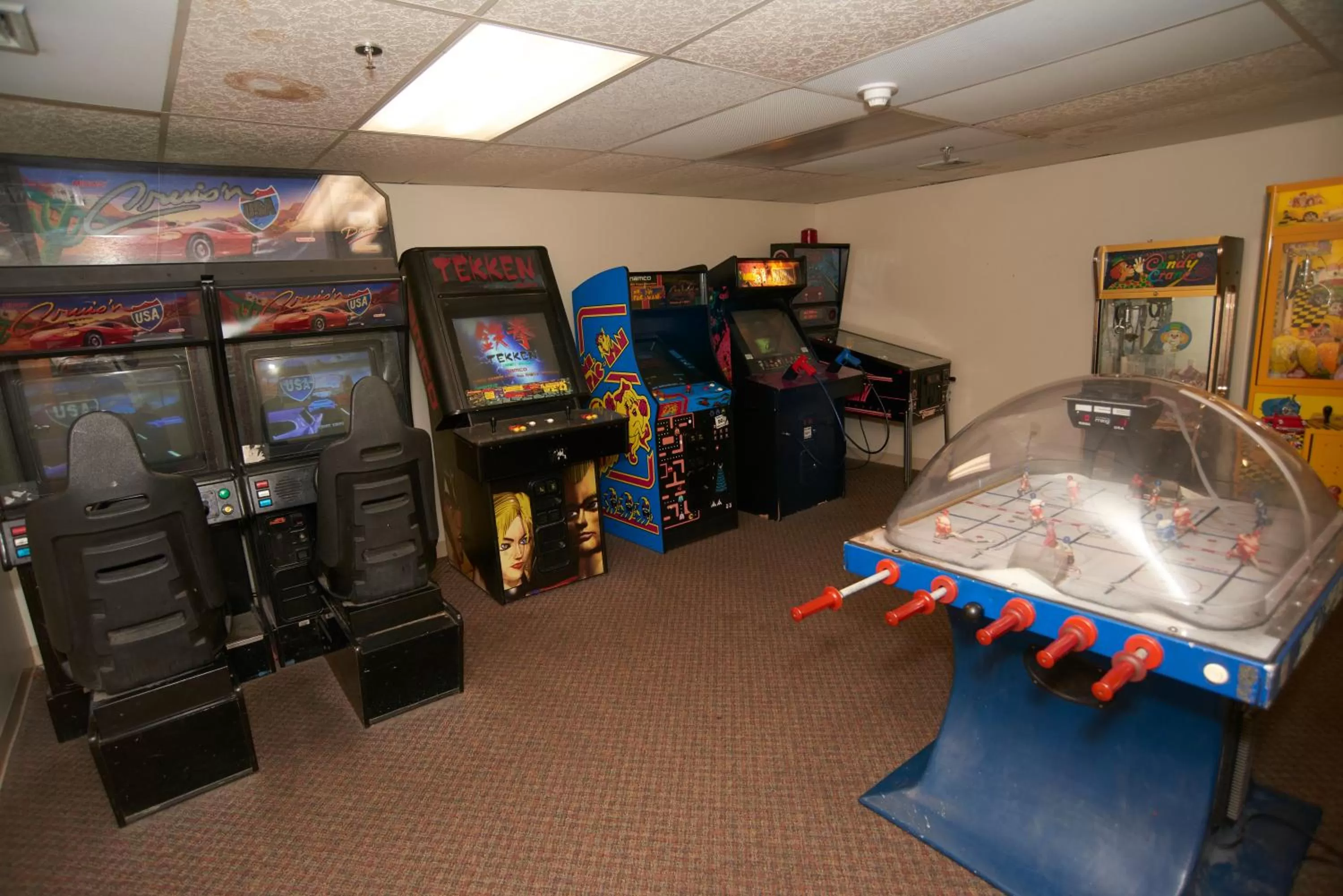 Game Room in Sandwich Lodge & Resort