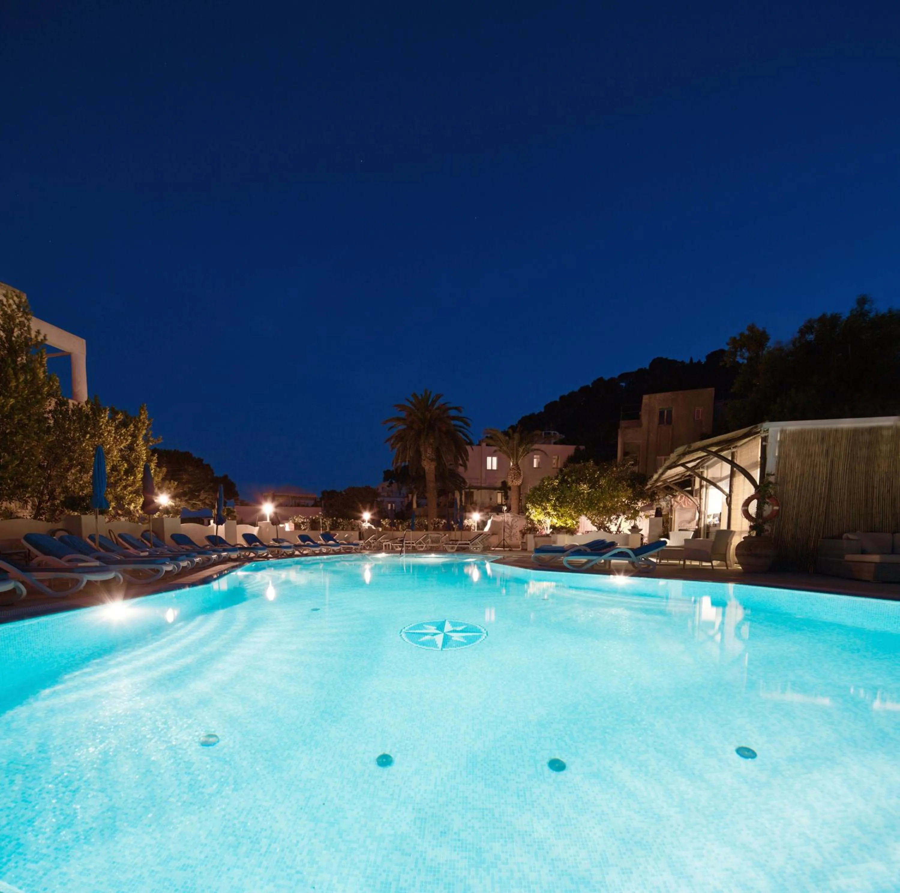 Swimming pool in Hotel San Felice
