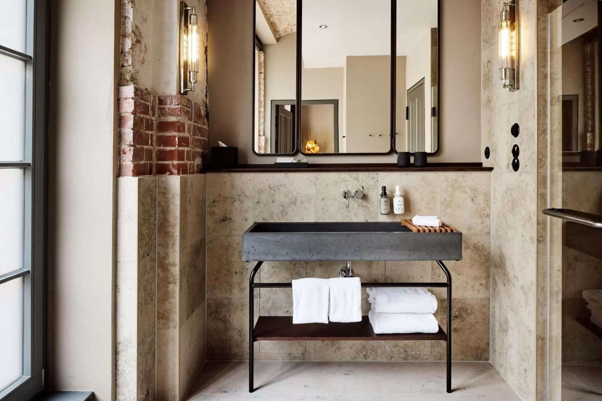 Bathroom in Telegraphenamt