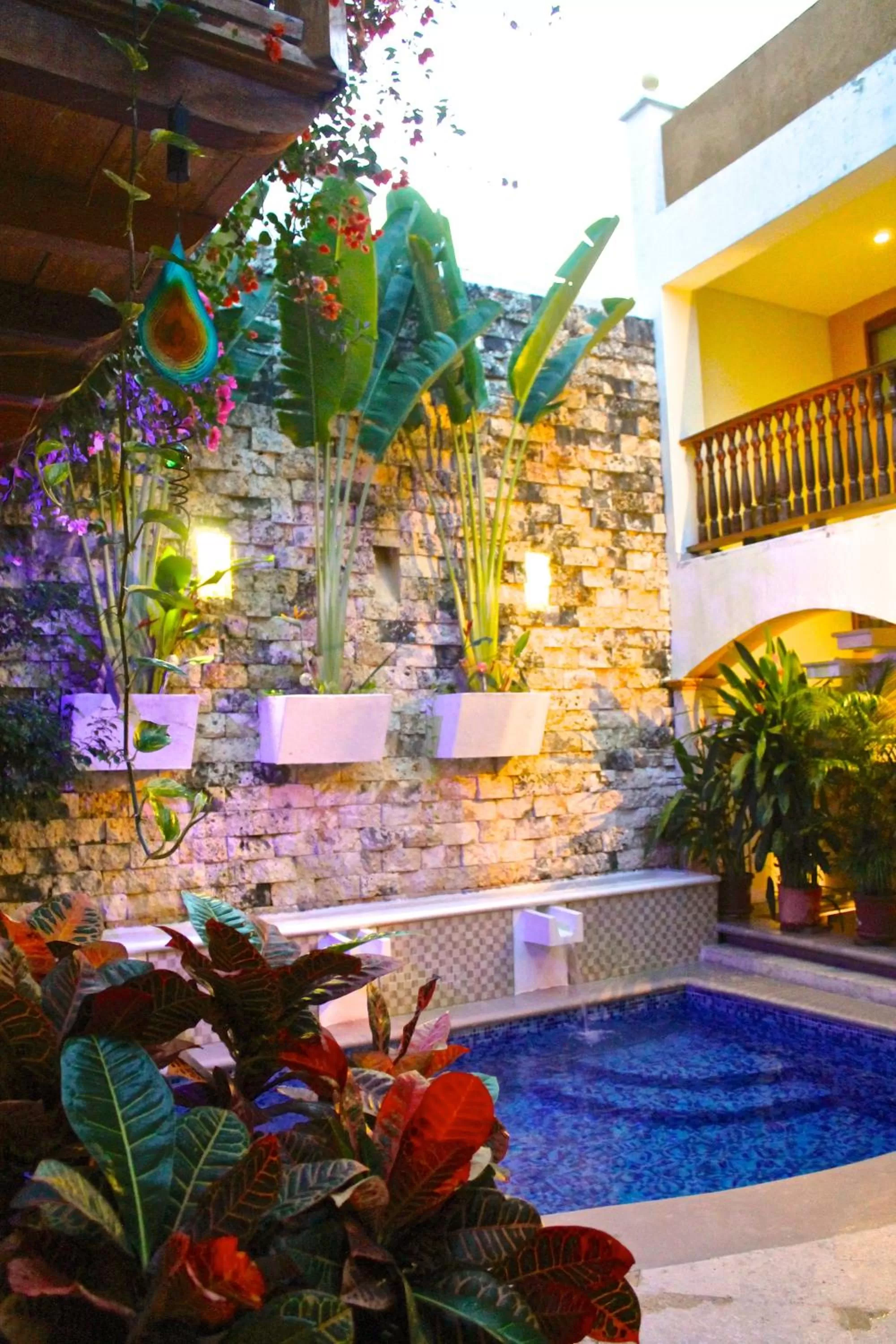 Patio, Swimming Pool in Hotel Casa Gloria Boutique