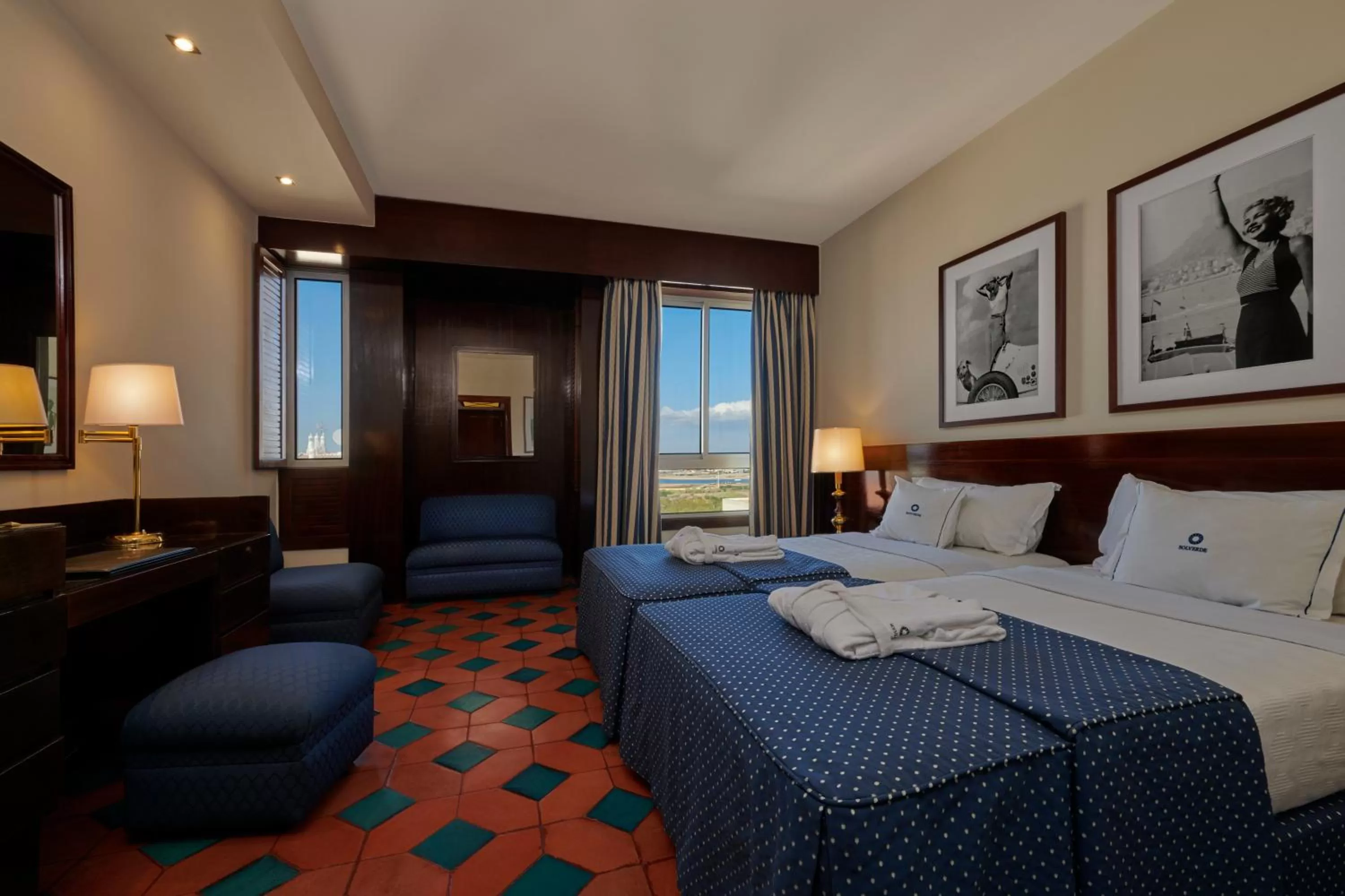 Bedroom, Bed in Algarve Casino Hotel