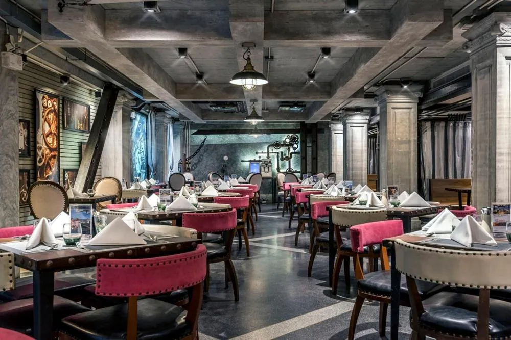 Restaurant/places to eat in Pattaya Modus Beachfront Resort