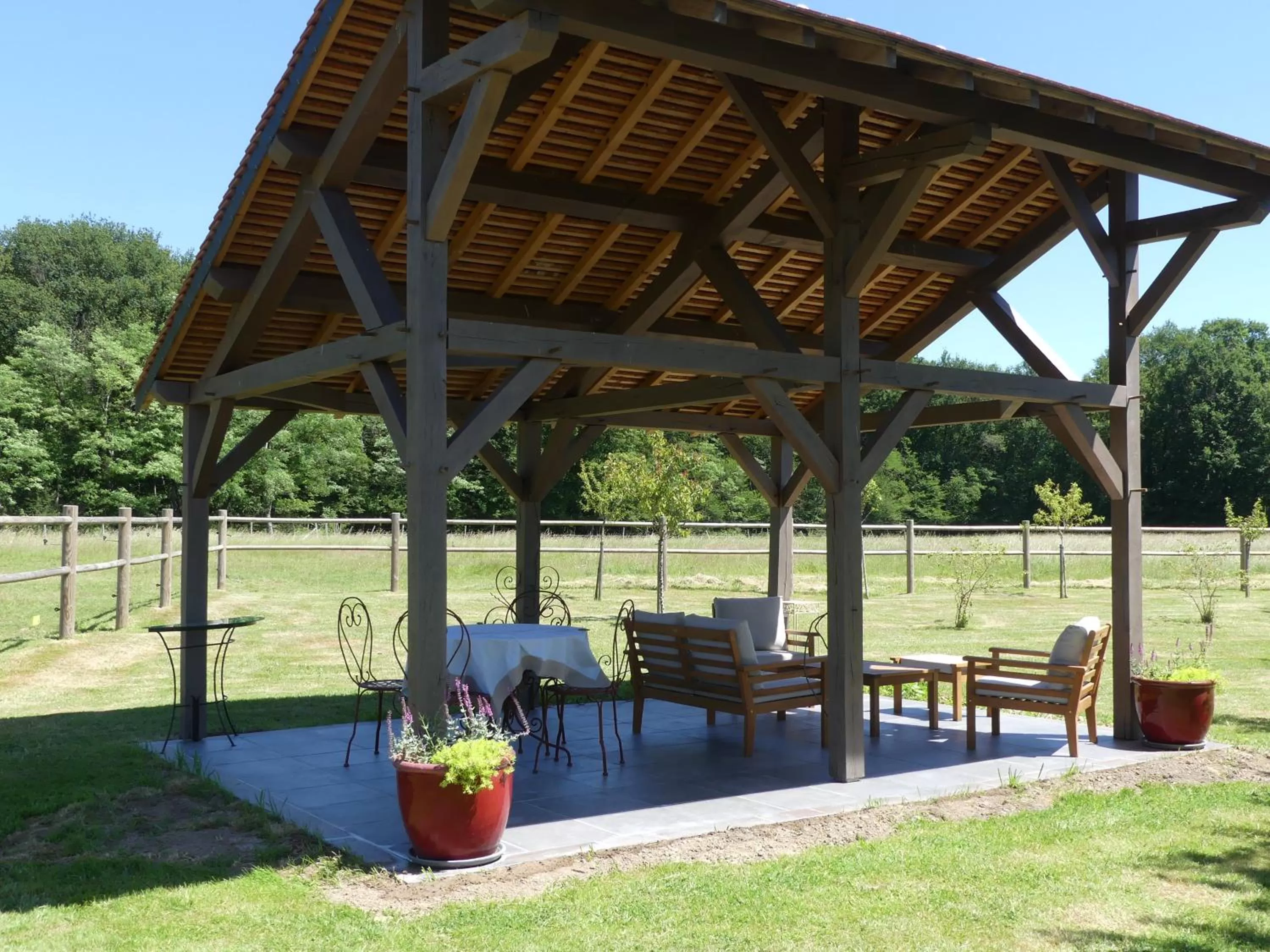 Area and facilities in Chambres et Table d'Hôtes Les Machetières